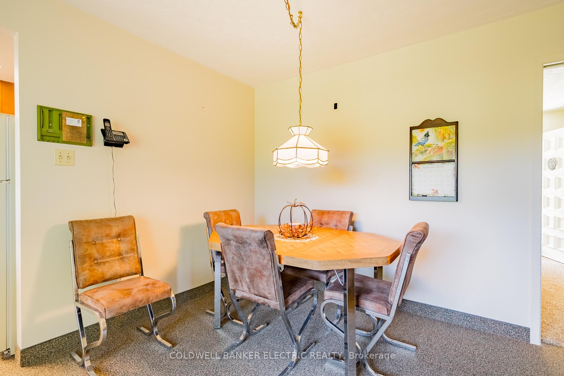 Photo 14 of 2534 Sherbrooke Street W, Cavan Monaghan, Cavan-Monaghan — HOMEH