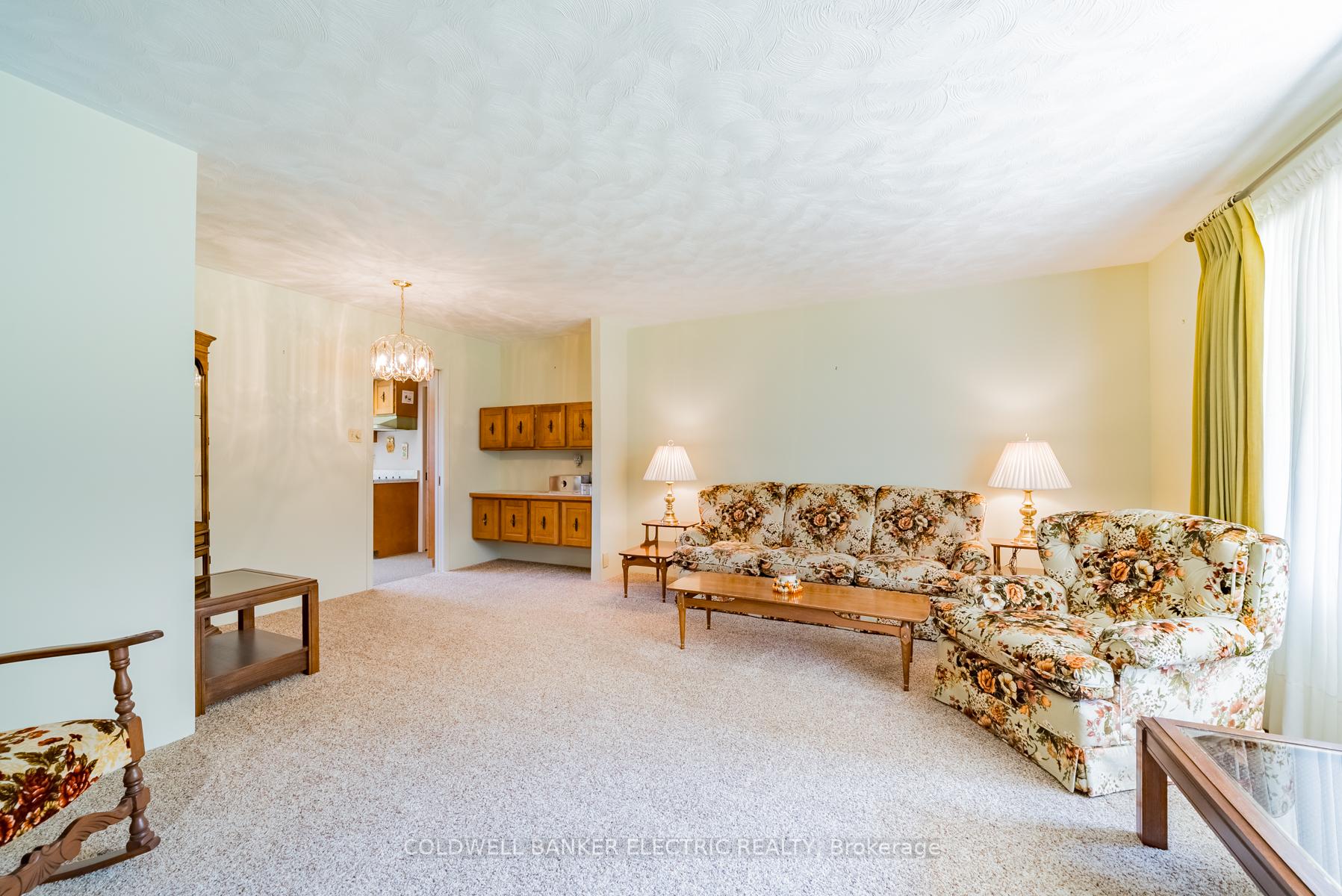 Photo 17 of 2534 Sherbrooke Street W, Cavan Monaghan, Cavan-Monaghan — HOMEH