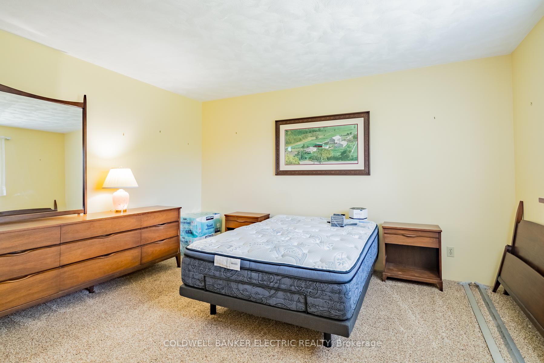 Photo 23 of 2534 Sherbrooke Street W, Cavan Monaghan, Cavan-Monaghan — HOMEH