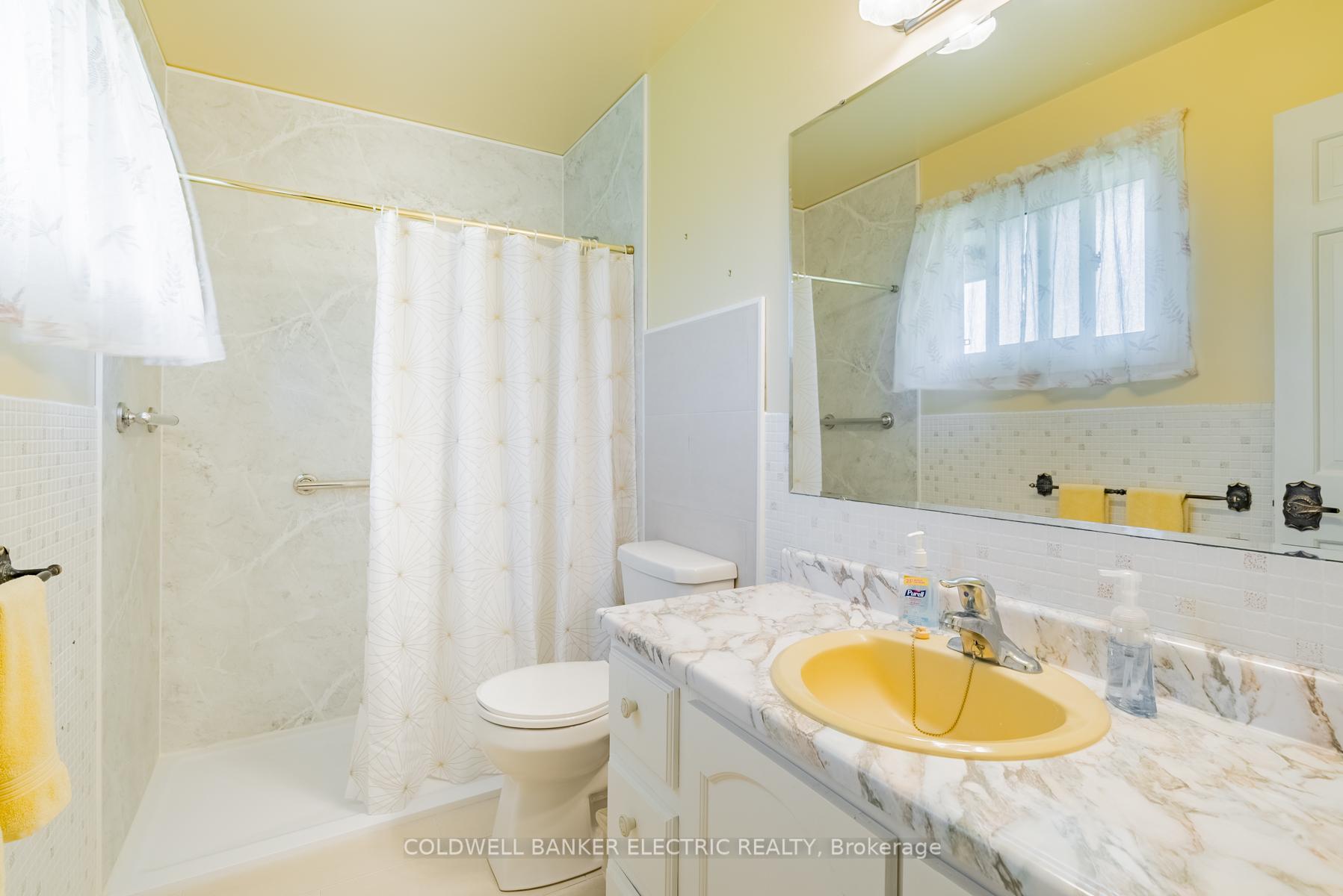 Photo 25 of 2534 Sherbrooke Street W, Cavan Monaghan, Cavan-Monaghan — HOMEH