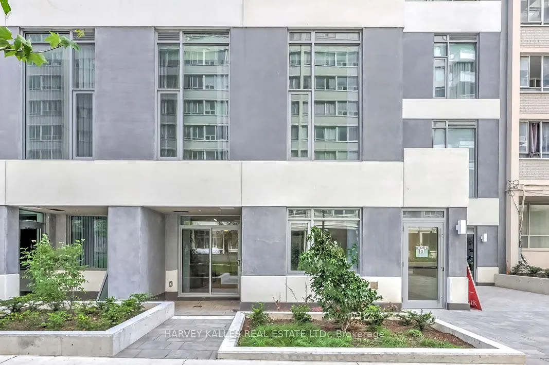 Front of Unit TH115, 50 Dunfield Avenue