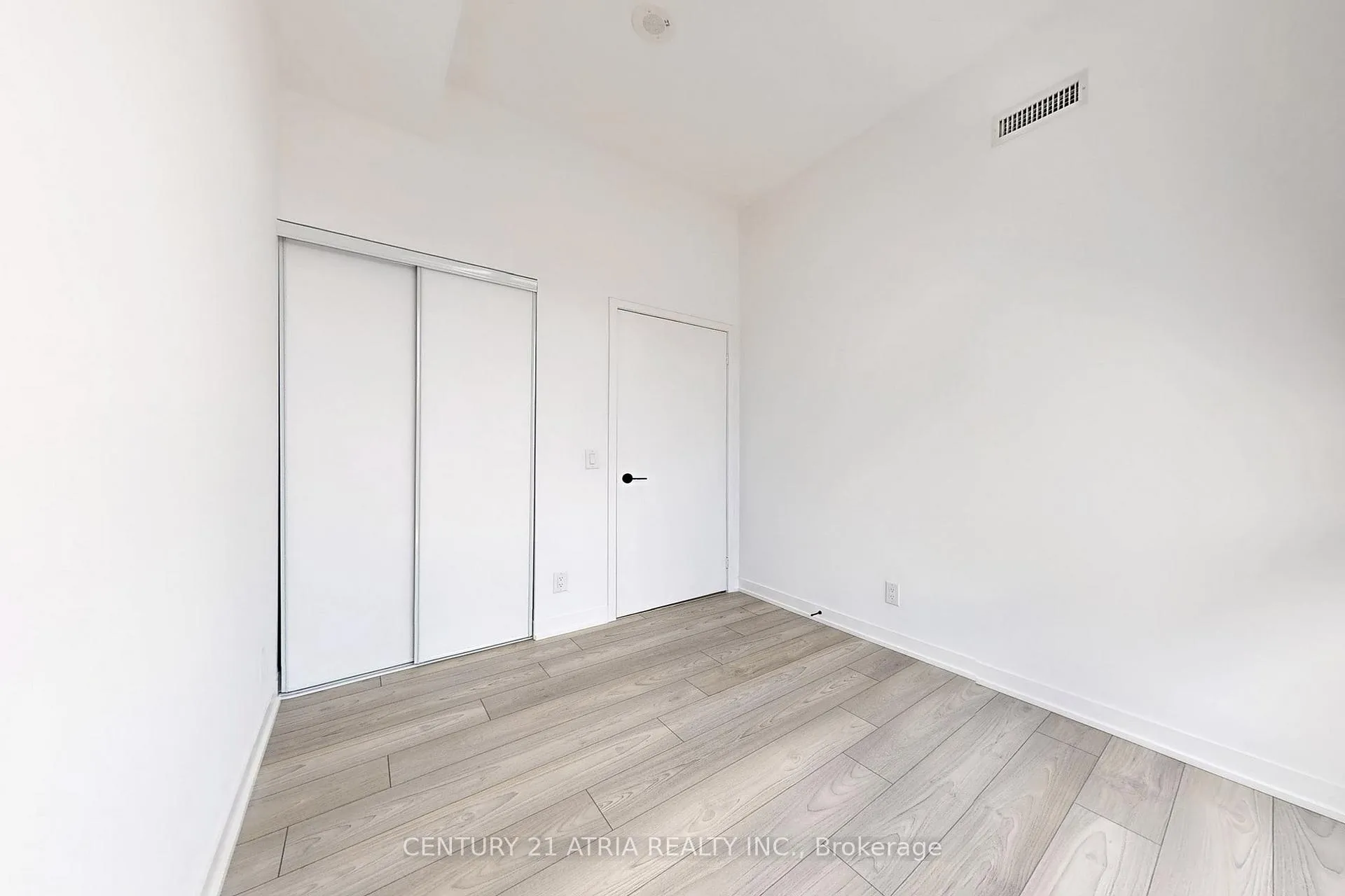 Photo 28 of Unit 1222, 285 Dufferin Street, Toronto, South Parkdale — HOMEH