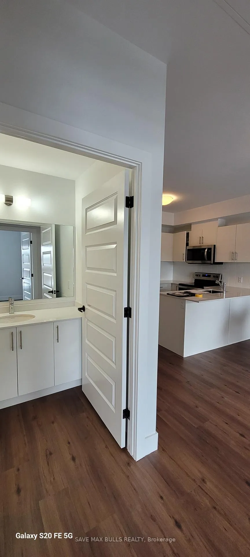 Photo 6 of Unit 208, 1000 Lackner Place, Kitchener — HOMEH