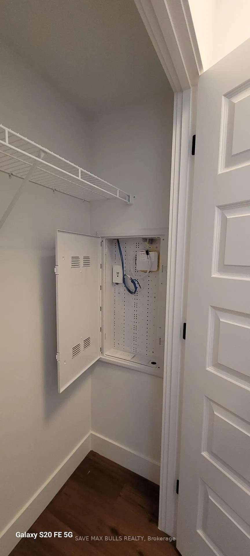 Photo 14 of Unit 208, 1000 Lackner Place, Kitchener — HOMEH