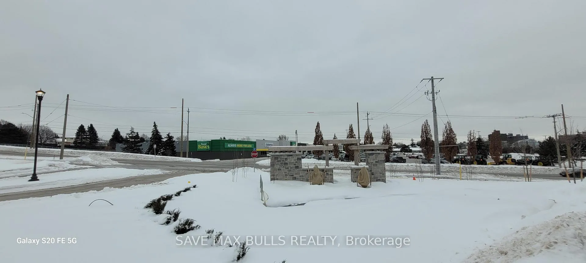 Photo 15 of Unit 208, 1000 Lackner Place, Kitchener — HOMEH