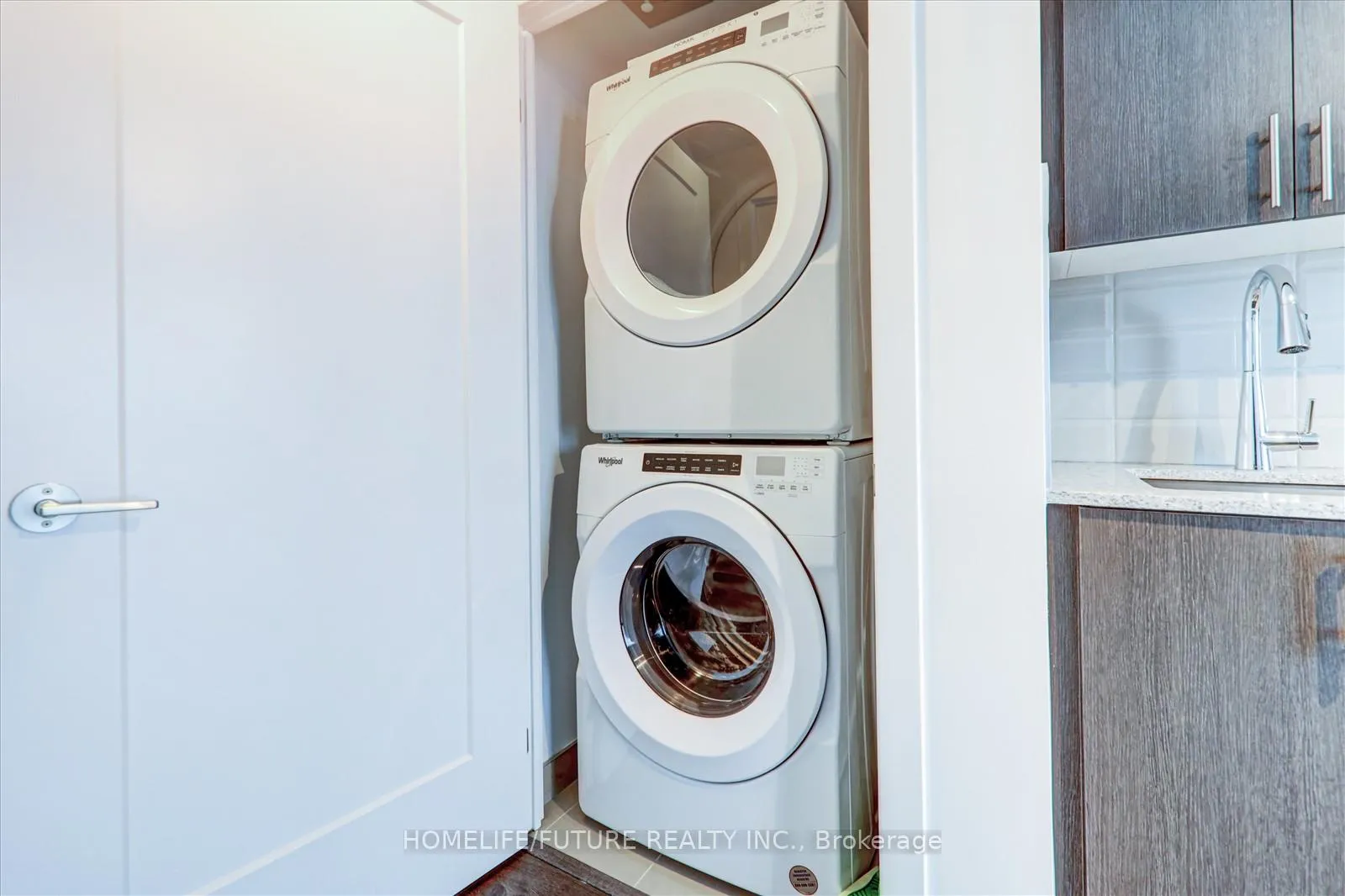 Photo 14 of Unit 1907, 2550 Simcoe Street, Oshawa, Windfields — HOMEH