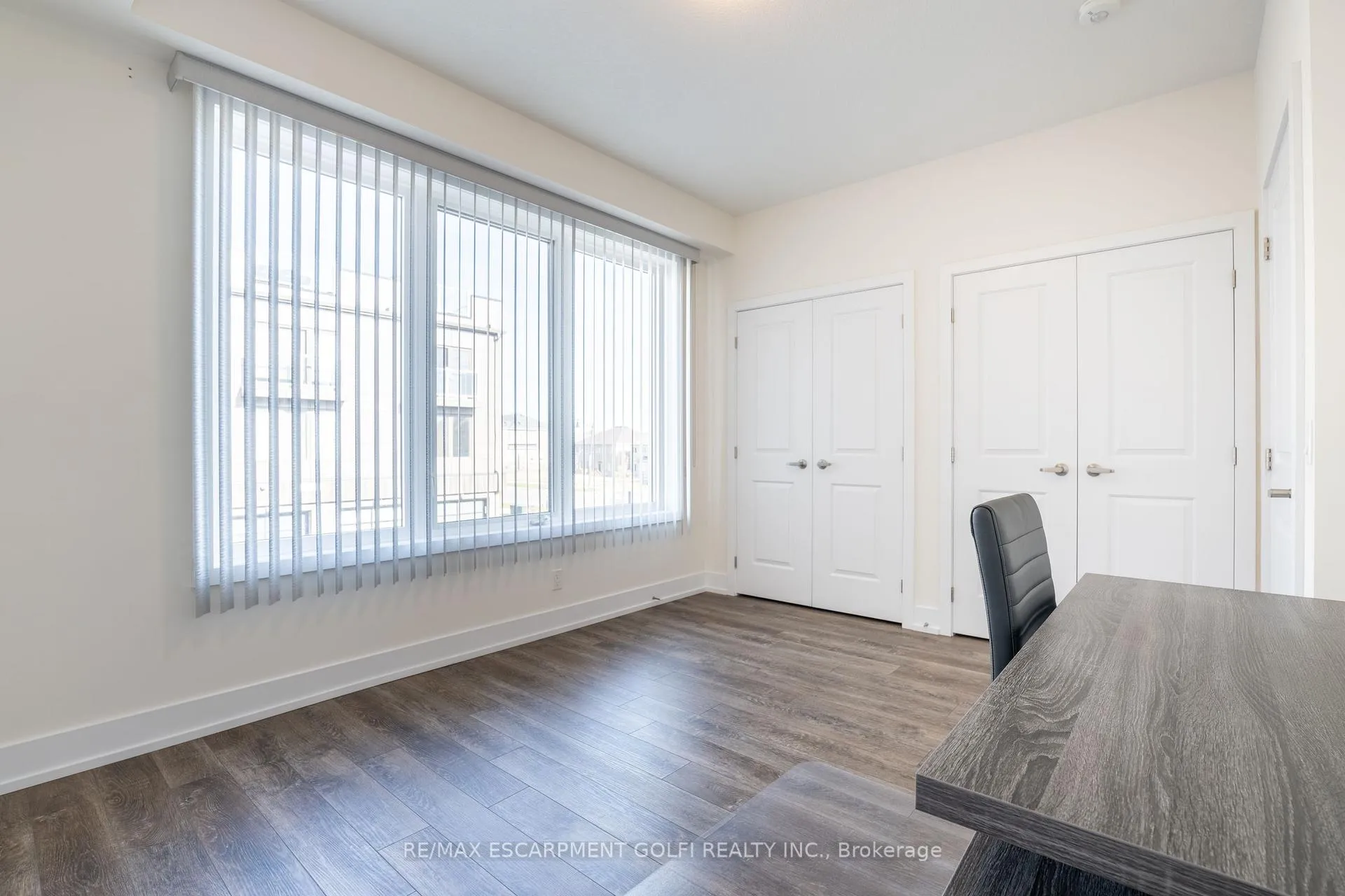 Photo 18 of Unit 19, 261 Skinner Road, Hamilton, Waterdown — HOMEH
