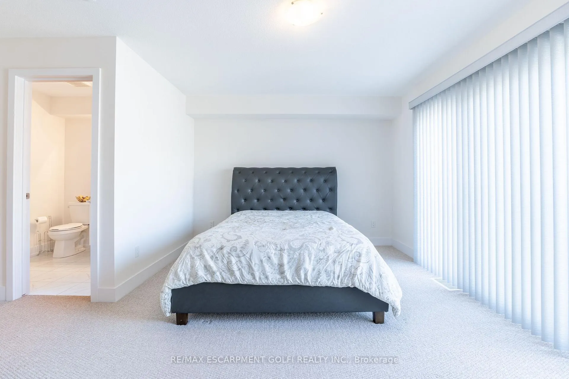 Photo 24 of Unit 19, 261 Skinner Road, Hamilton, Waterdown — HOMEH