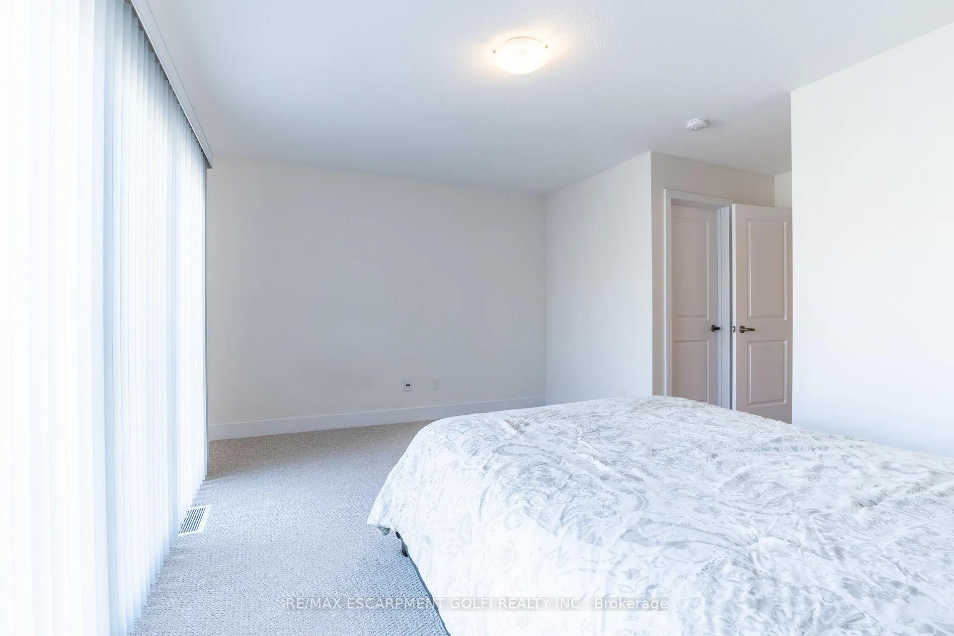 Photo 26 of Unit 19, 261 Skinner Road, Hamilton, Waterdown — HOMEH