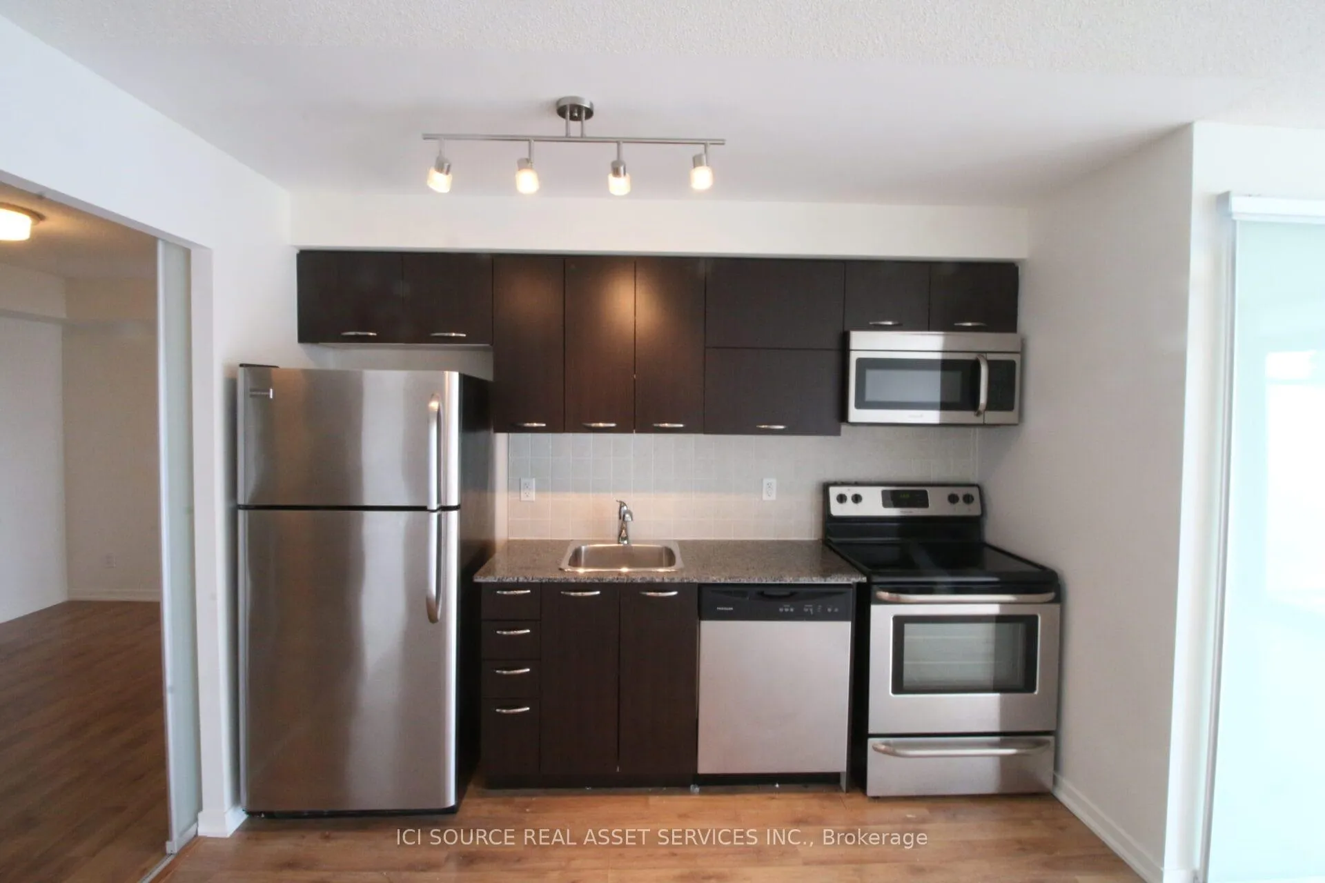 Photo 3 of Unit 1222, 38 Joe Shuster Way, Toronto, South Parkdale — HOMEH