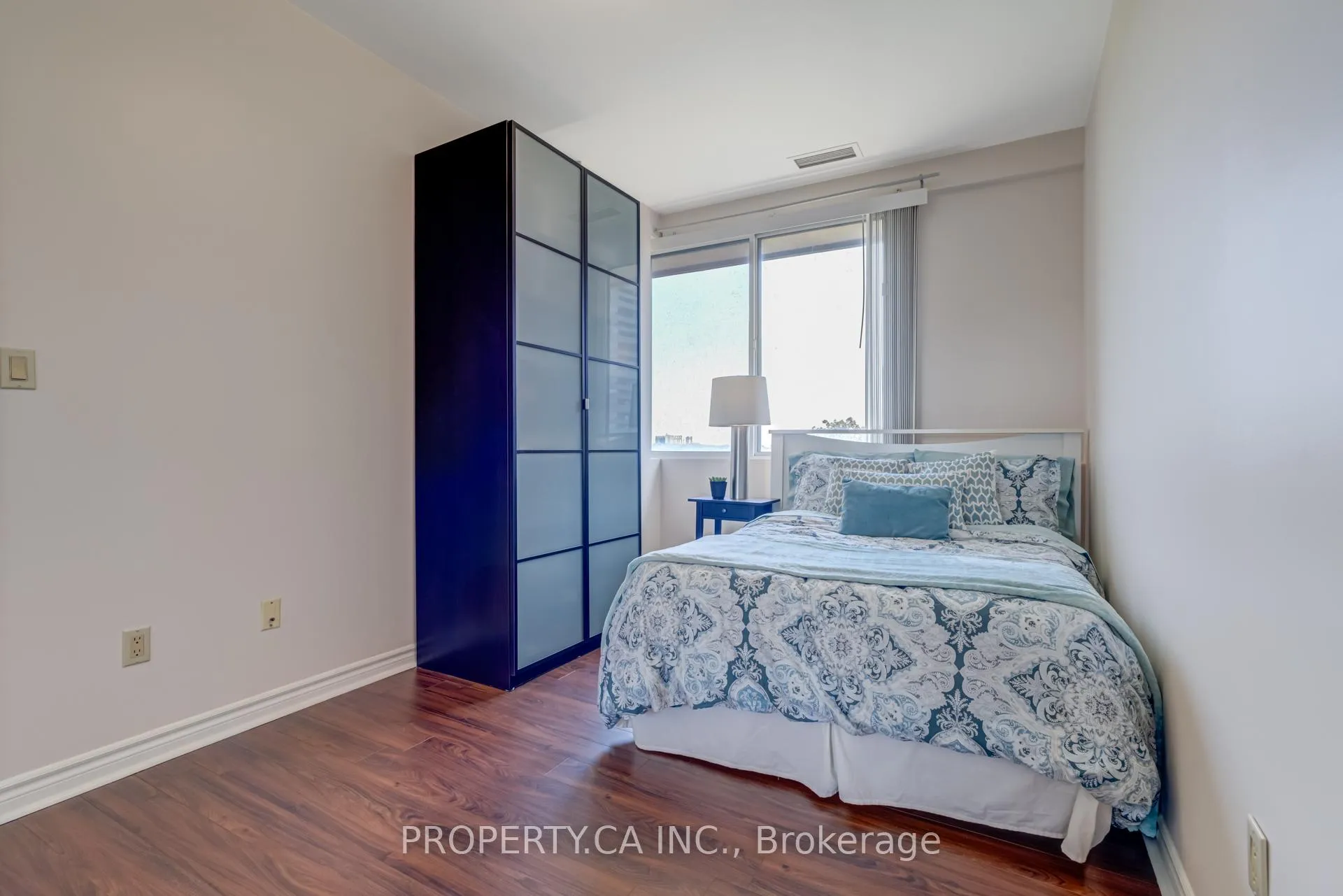 Photo 18 of Unit 512, 10 Gateway Boulevard, Toronto, Flemingdon Park — HOMEH