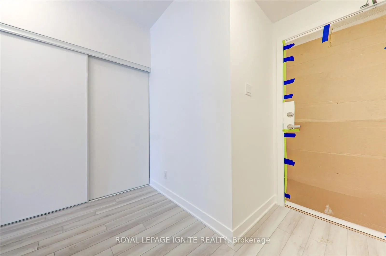 Photo 7 of Unit 303, 55 Clarington Boulevard, Clarington, Bowmanville — HOMEH