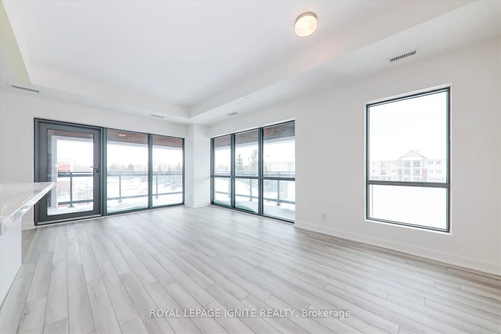 Photo 13 of Unit 303, 55 Clarington Boulevard, Clarington, Bowmanville — HOMEH