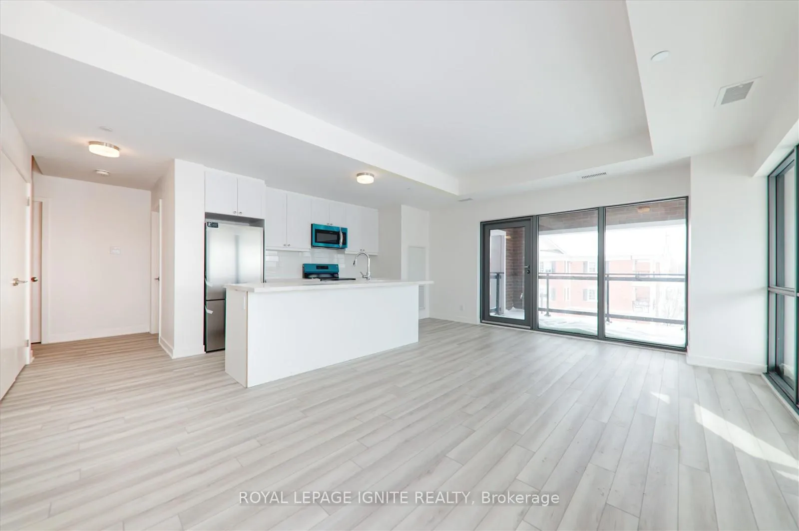 Photo 14 of Unit 303, 55 Clarington Boulevard, Clarington, Bowmanville — HOMEH