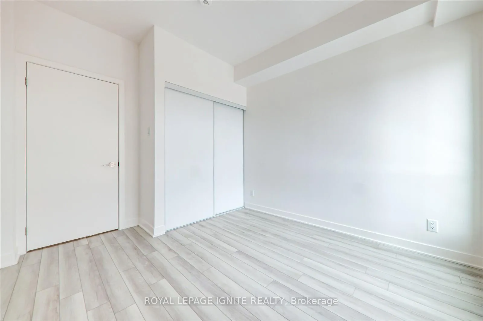 Photo 20 of Unit 303, 55 Clarington Boulevard, Clarington, Bowmanville — HOMEH