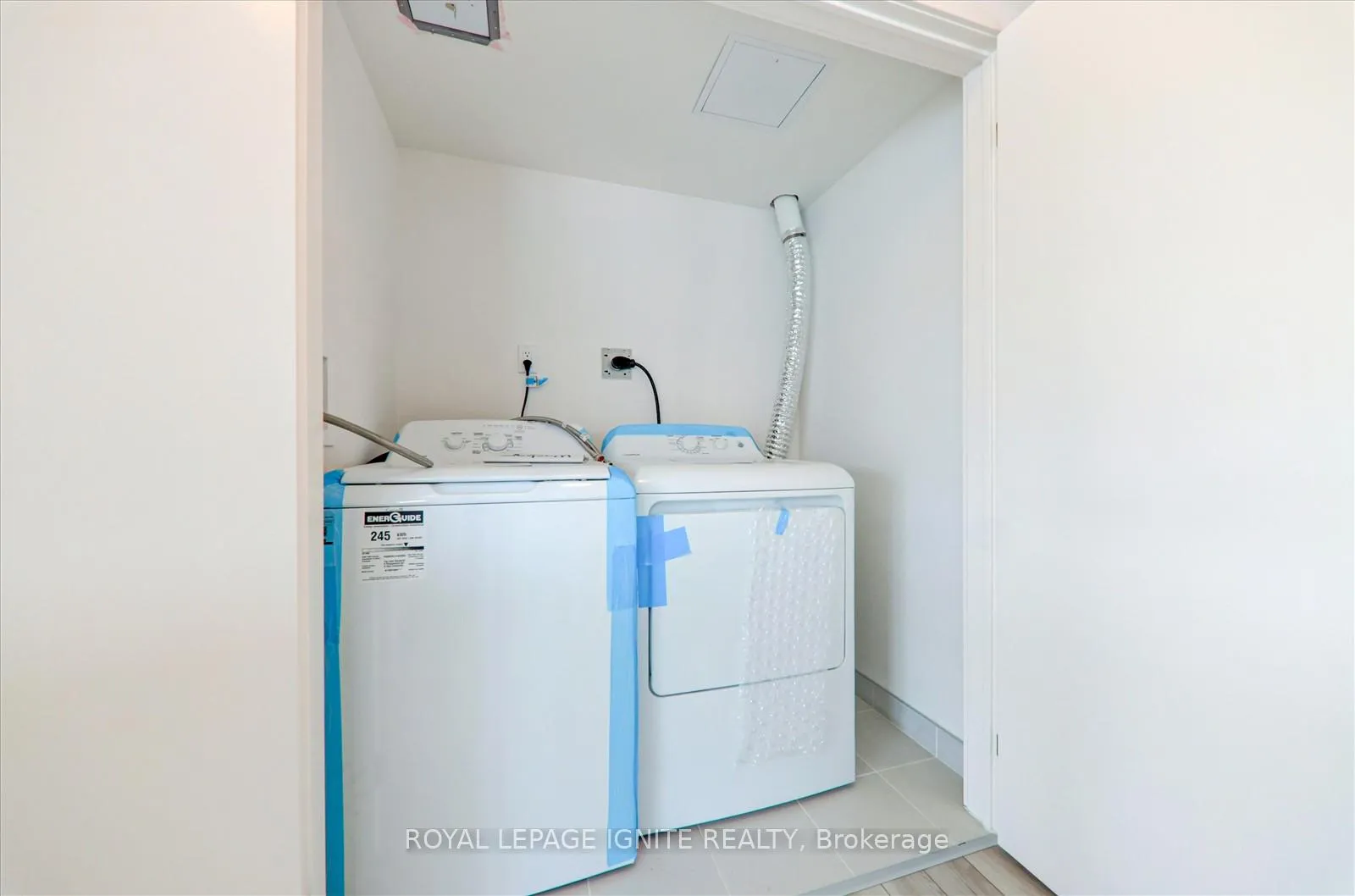 Photo 22 of Unit 303, 55 Clarington Boulevard, Clarington, Bowmanville — HOMEH