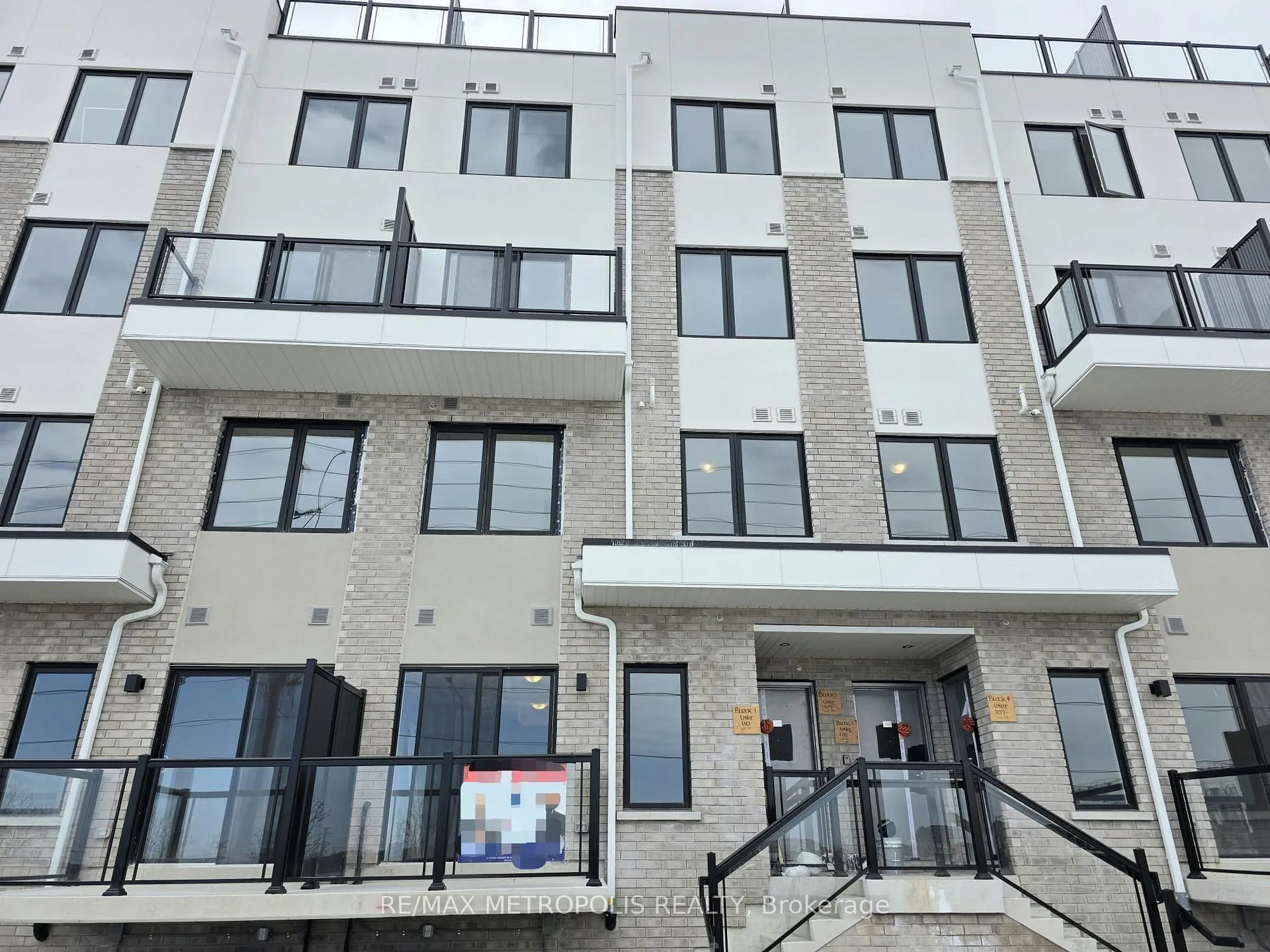 Front of Unit 210, 1695 Dersan Street
