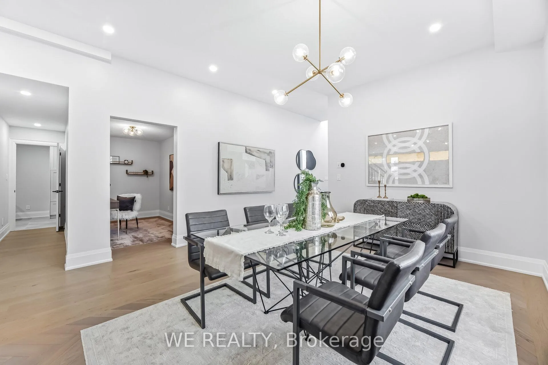 Photo 8 of 711 Hillview Crescent, Pickering, West Shore — HOMEH