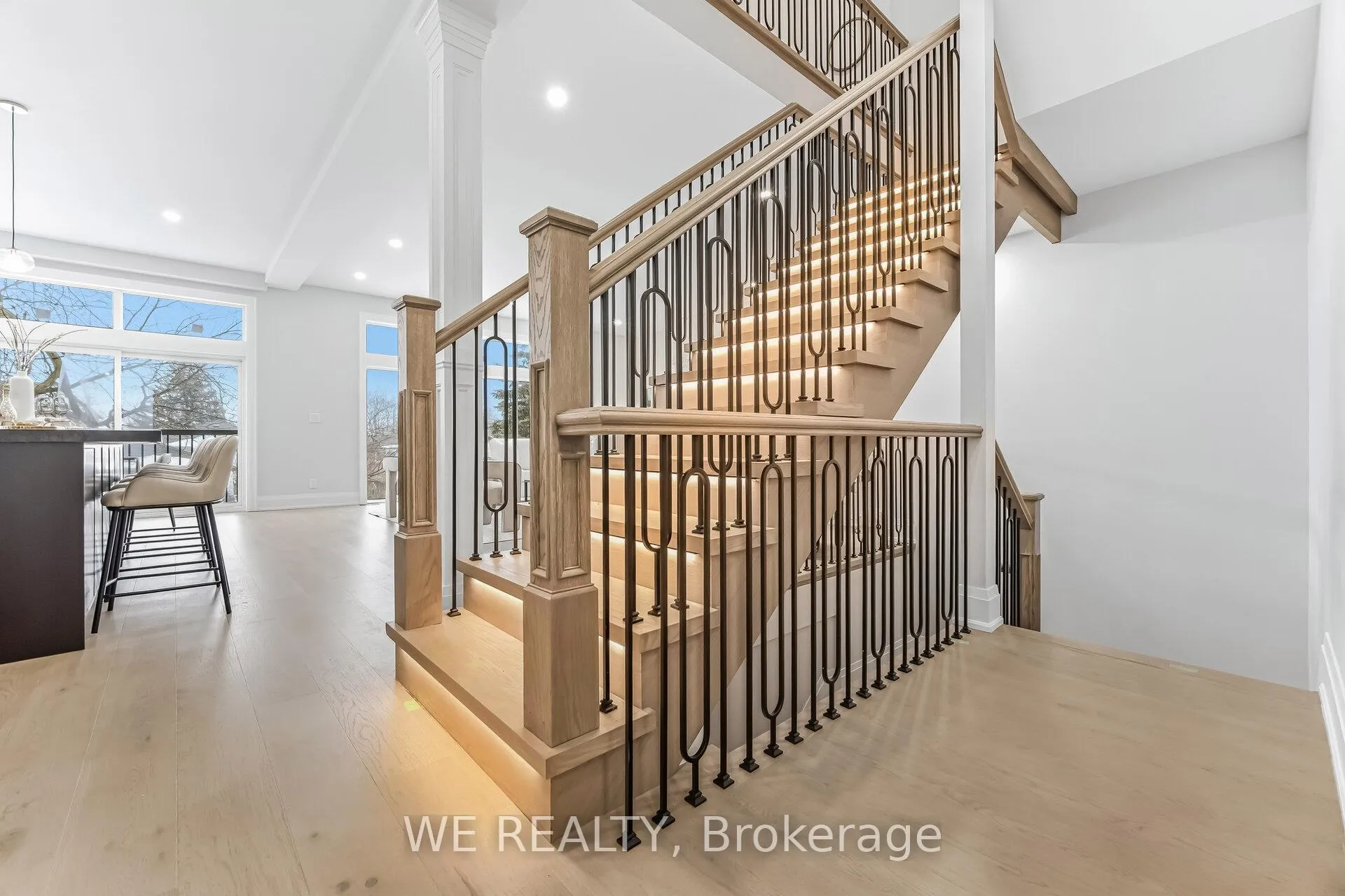 Photo 29 of 711 Hillview Crescent, Pickering, West Shore — HOMEH
