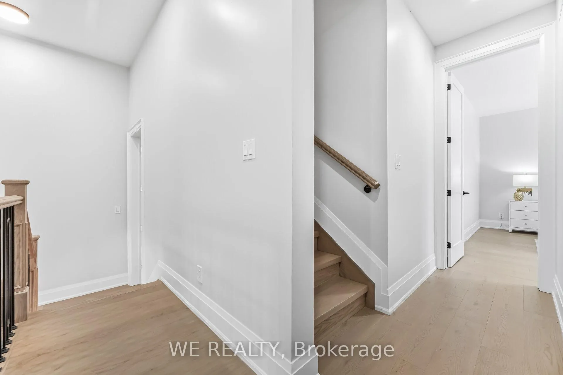 Photo 48 of 711 Hillview Crescent, Pickering, West Shore — HOMEH