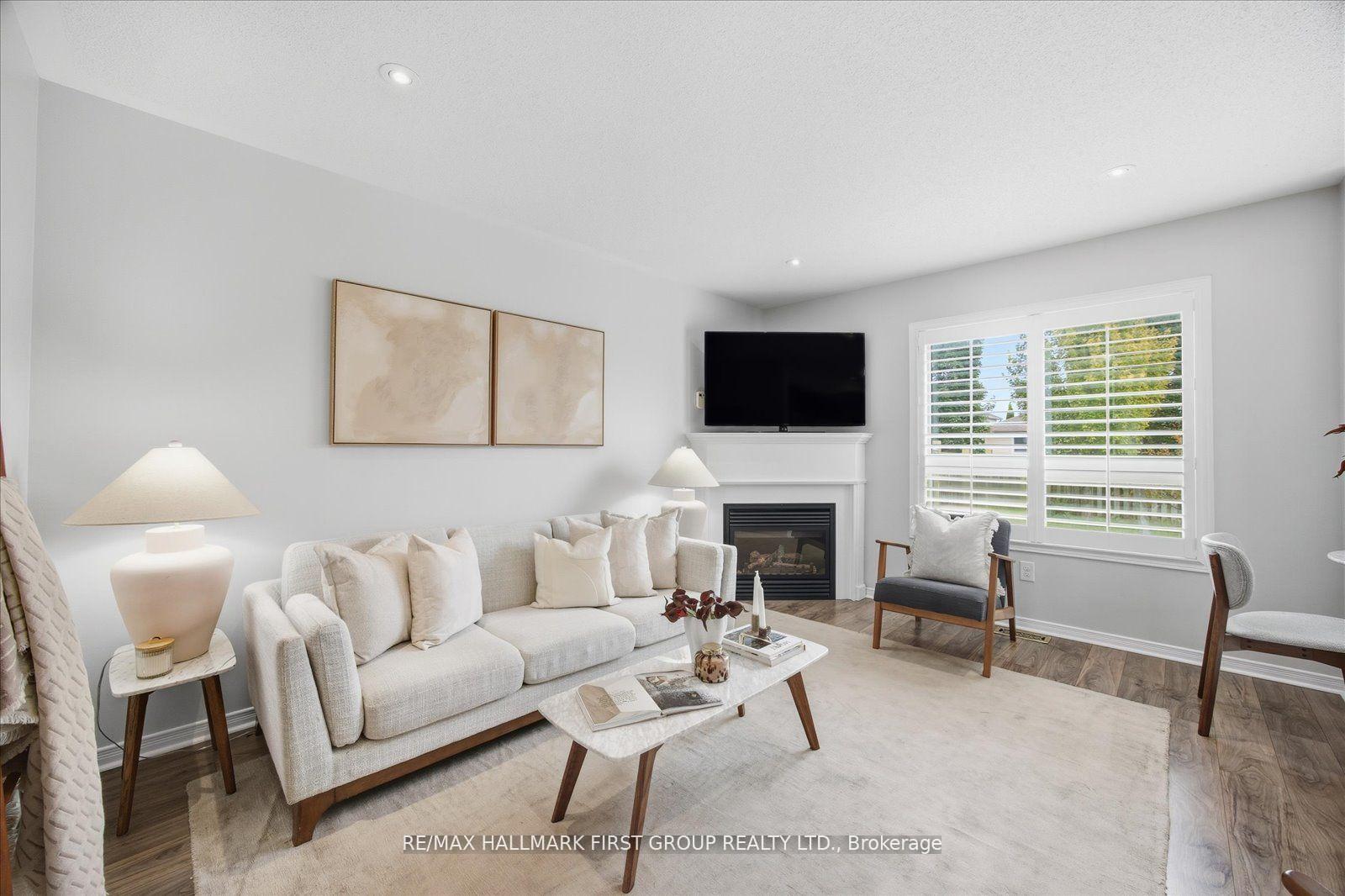 Photo 2 of 151 Honeyman Drive, Clarington, Bowmanville — HOMEH
