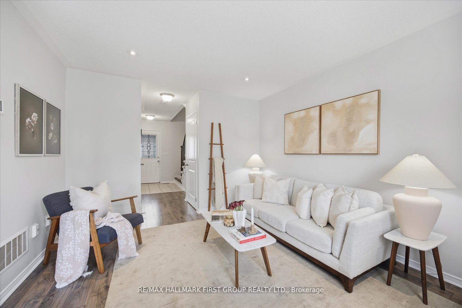 Photo 4 of 151 Honeyman Drive, Clarington, Bowmanville — HOMEH