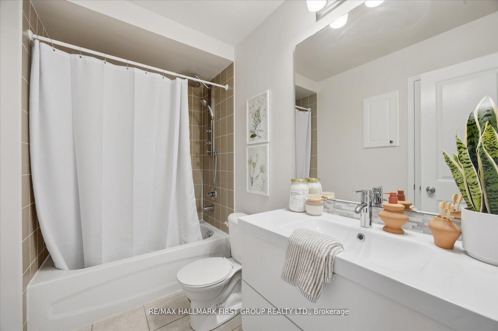 Photo 12 of 151 Honeyman Drive, Clarington, Bowmanville — HOMEH