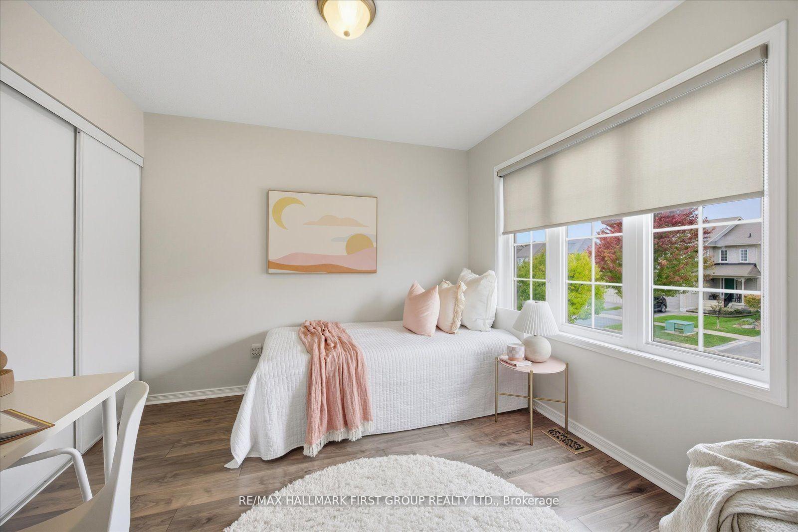 Photo 13 of 151 Honeyman Drive, Clarington, Bowmanville — HOMEH