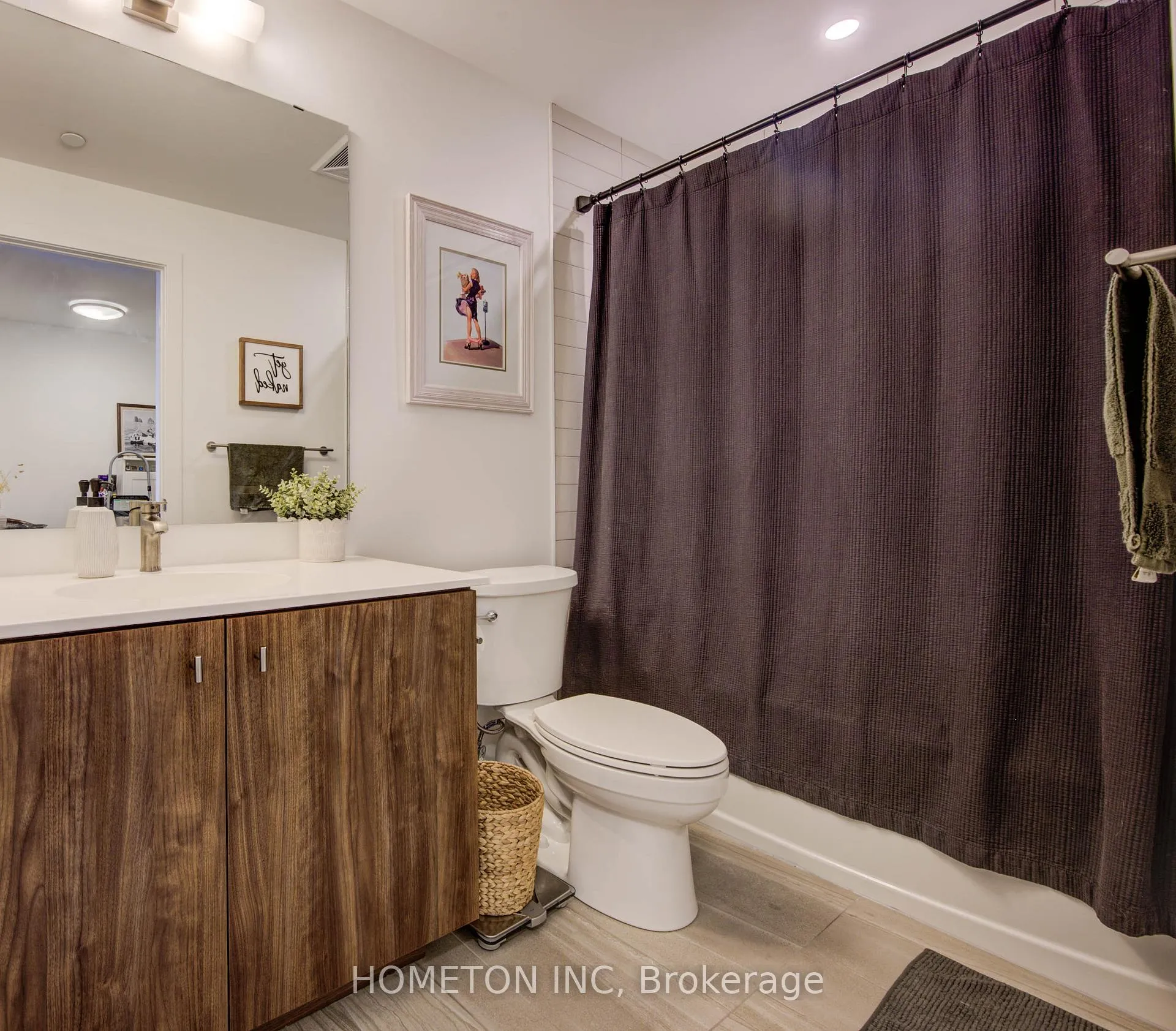 Photo 16 of Unit 704, 15 Wellington Street S, Kitchener, Uptown Waterloo/Westmount — HOMEH