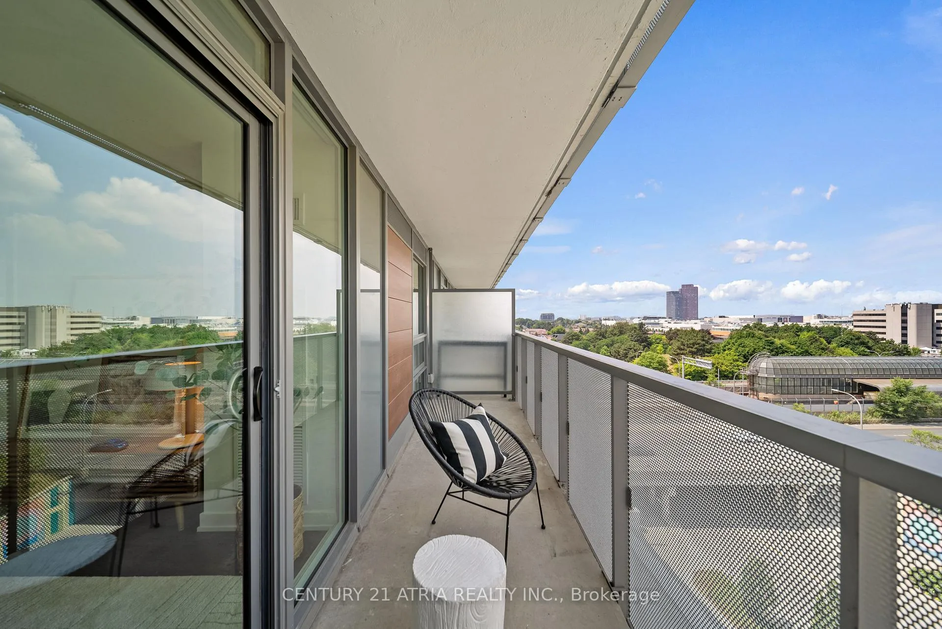 Photo 22 of Unit 908, 120 Varna Drive, Toronto, Englemount-Lawrence — HOMEH