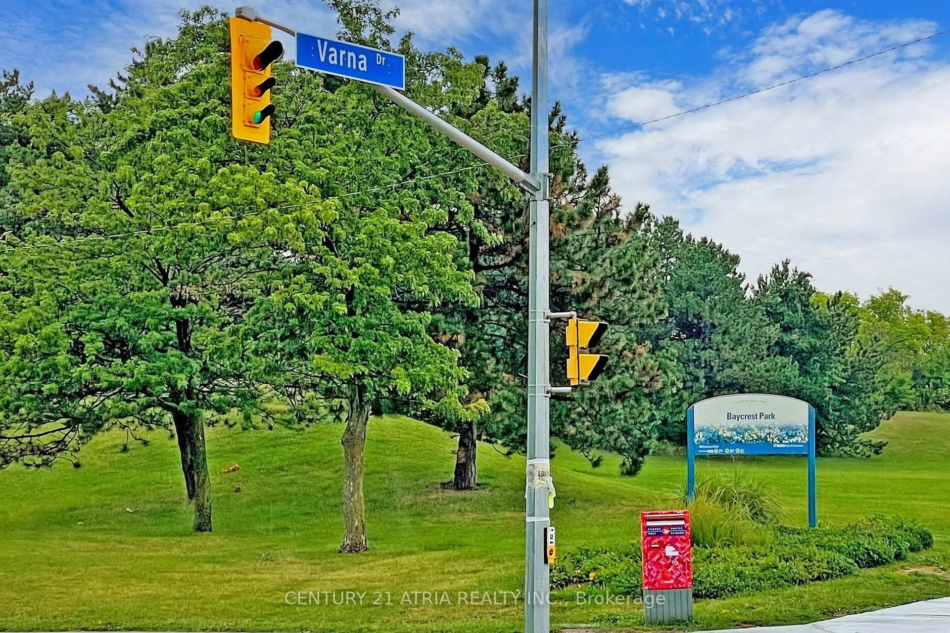 Photo 37 of Unit 908, 120 Varna Drive, Toronto, Englemount-Lawrence — HOMEH