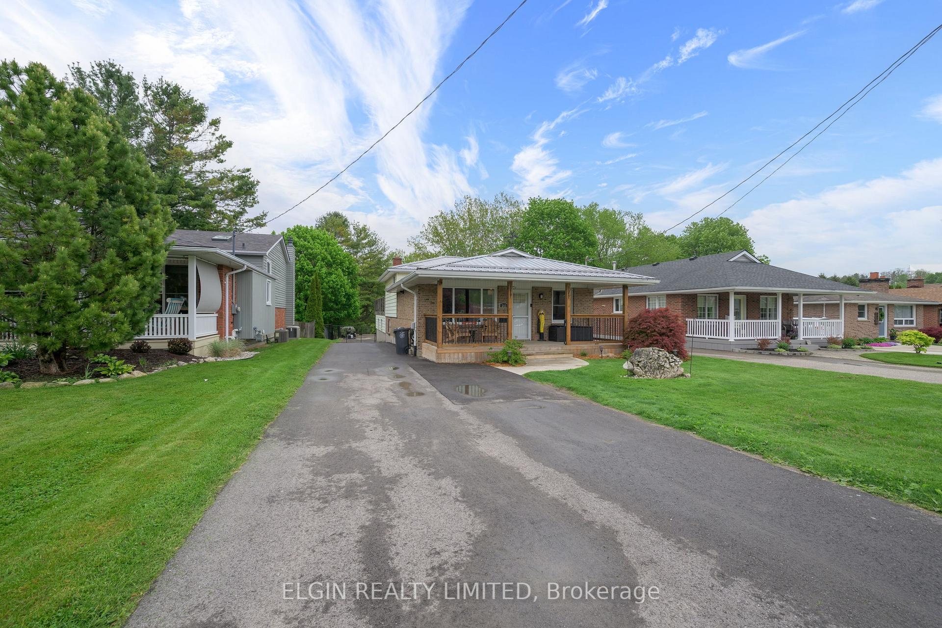 Photo 3 of 365 Carlow Road, Central Elgin, Rural Central Elgin — HOMEH