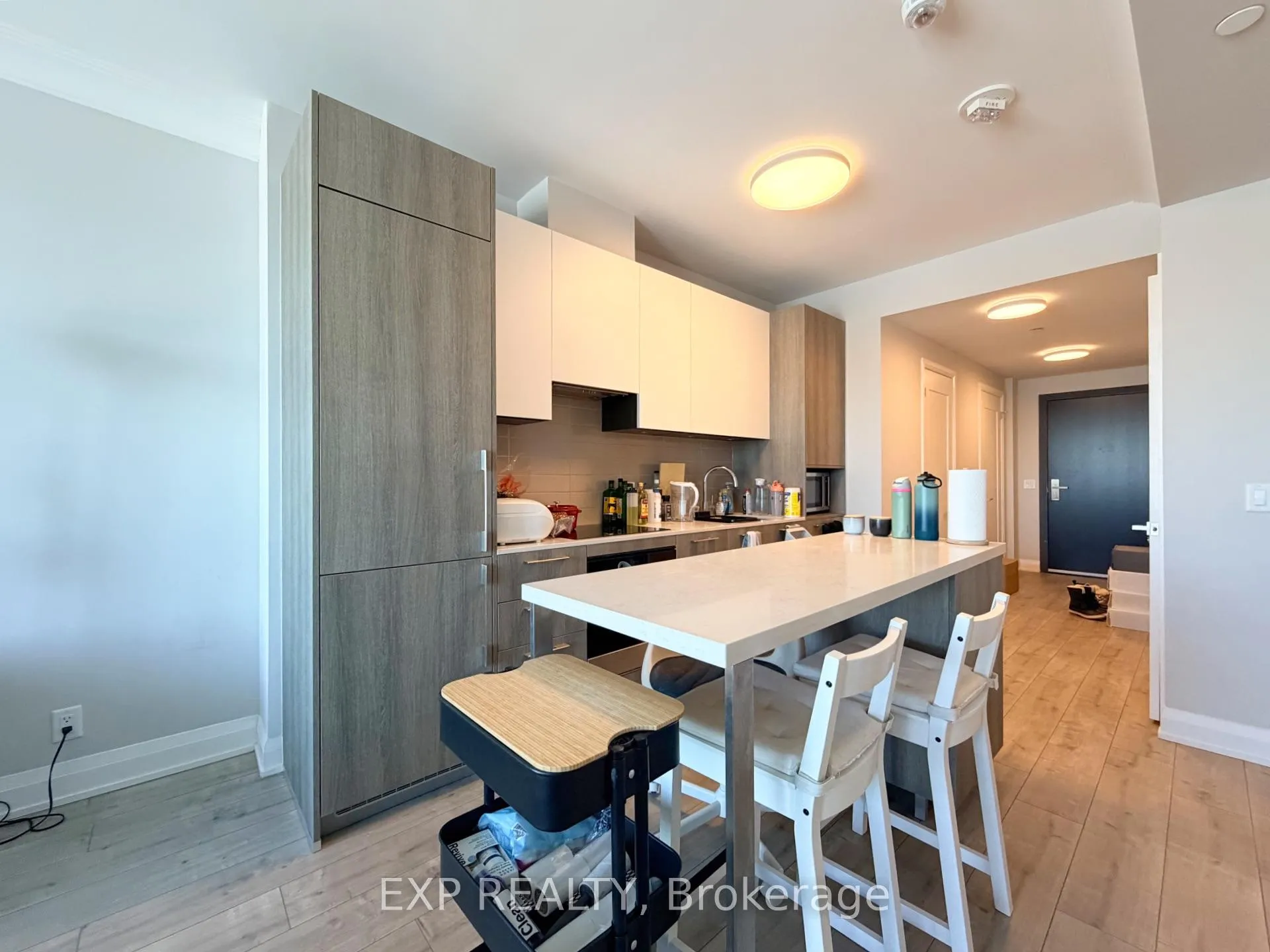 Photo 4 of Unit 1807, 18 Water Walk Drive, Markham, Unionville — HOMEH
