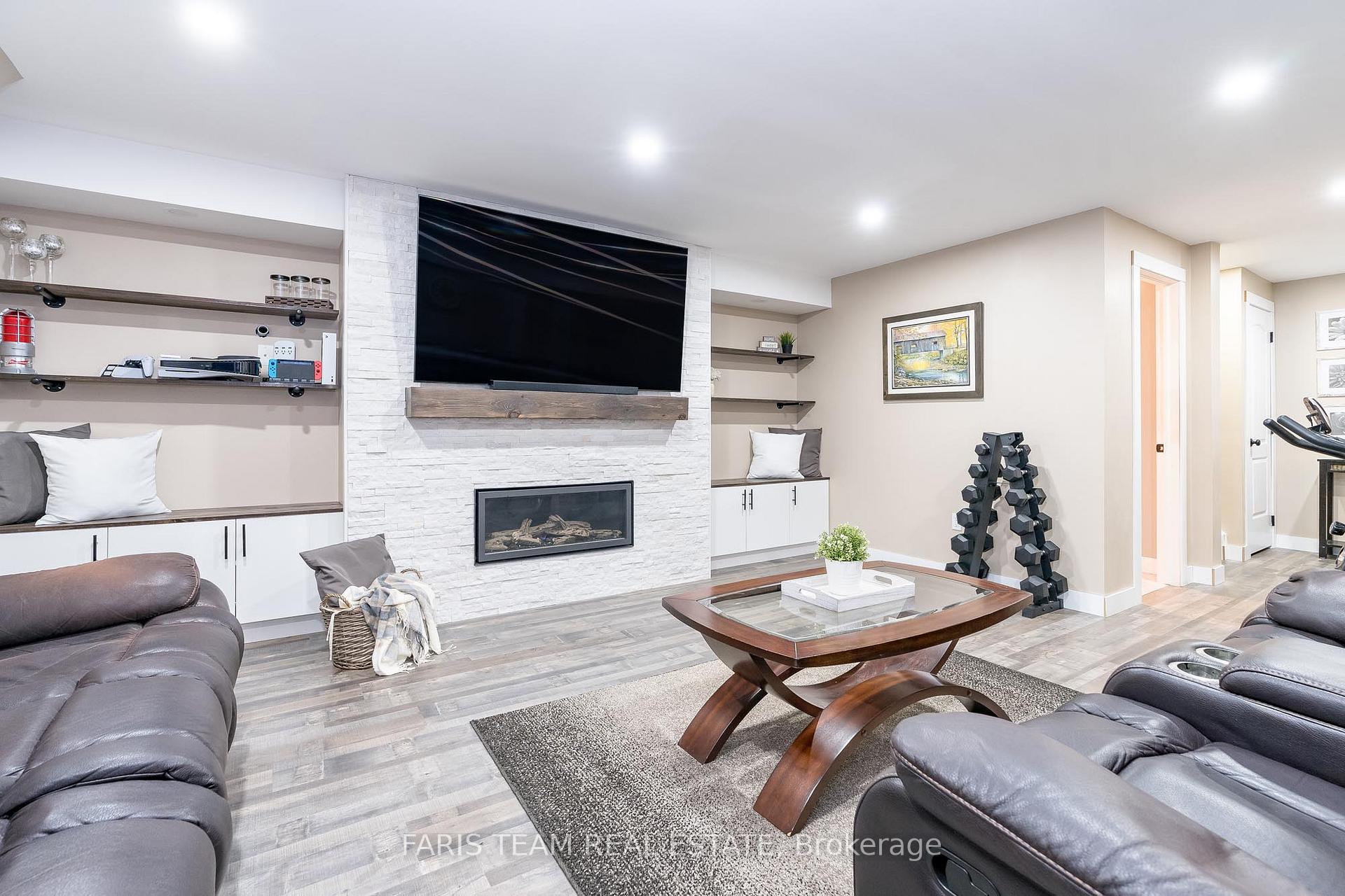 Photo 3 of 180 Maplewood Drive, Essa, Angus — HOMEH