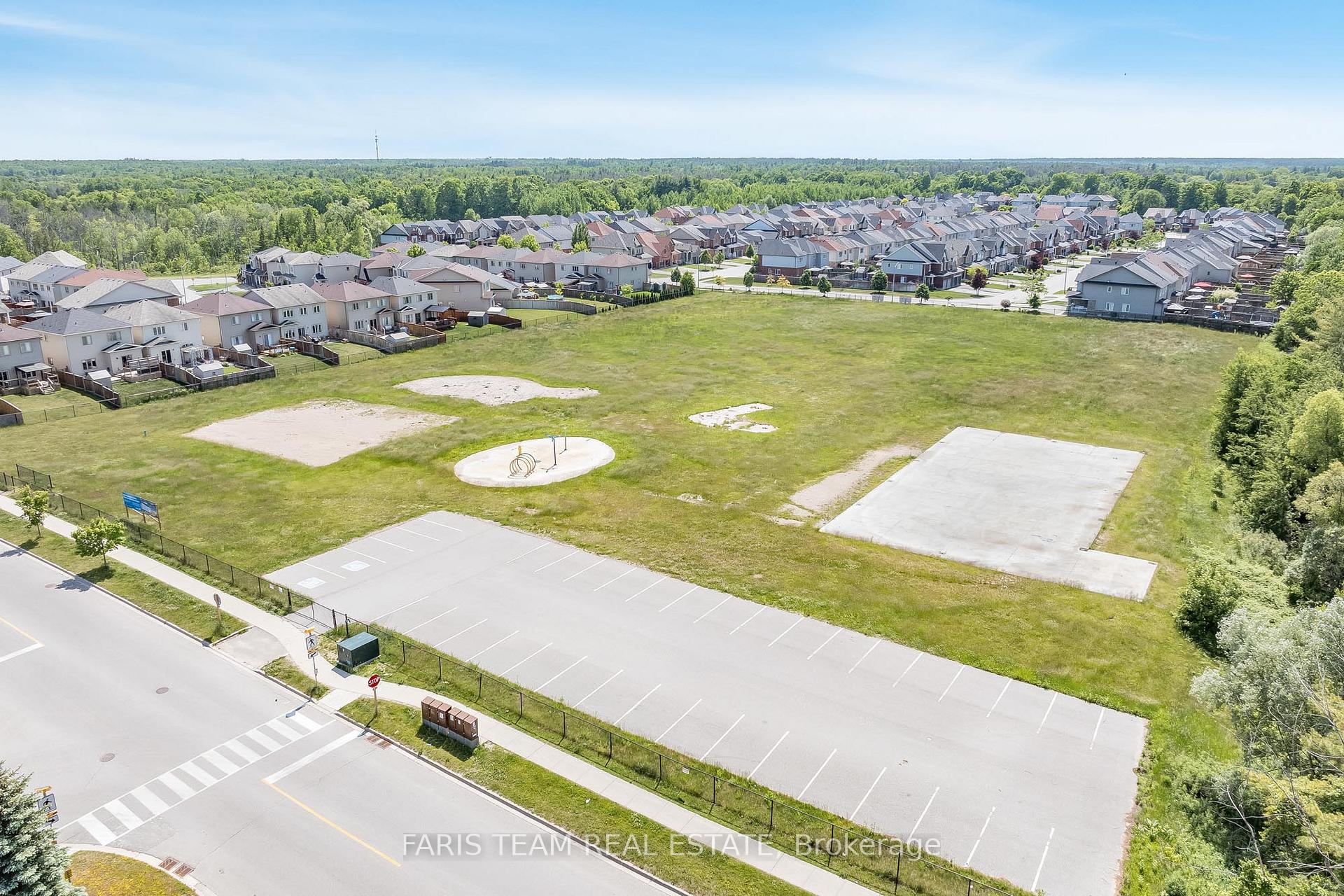 Photo 14 of 180 Maplewood Drive, Essa, Angus — HOMEH