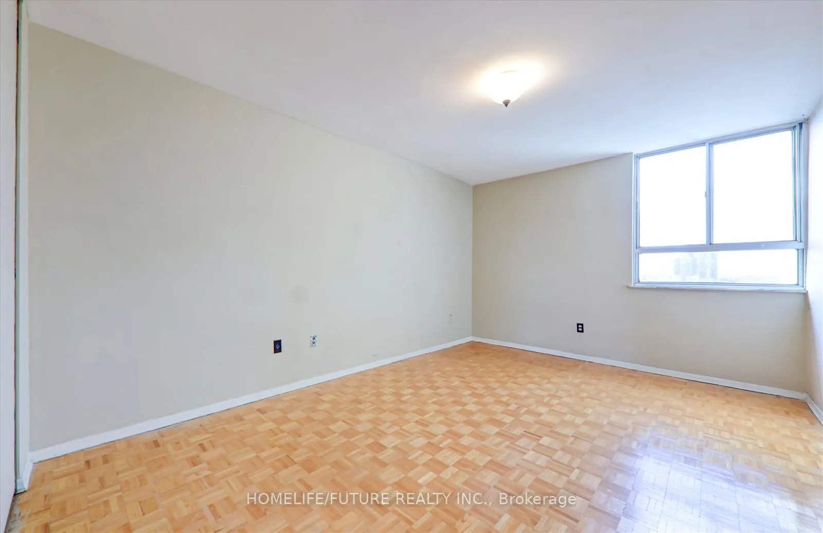 Photo 20 of Unit 914, 1 Massey Square, Toronto, Crescent Town — HOMEH