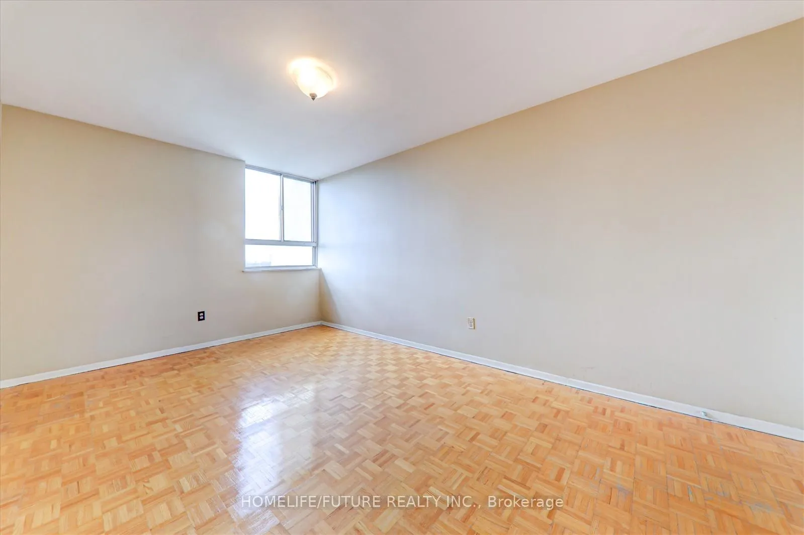 Photo 23 of Unit 914, 1 Massey Square, Toronto, Crescent Town — HOMEH