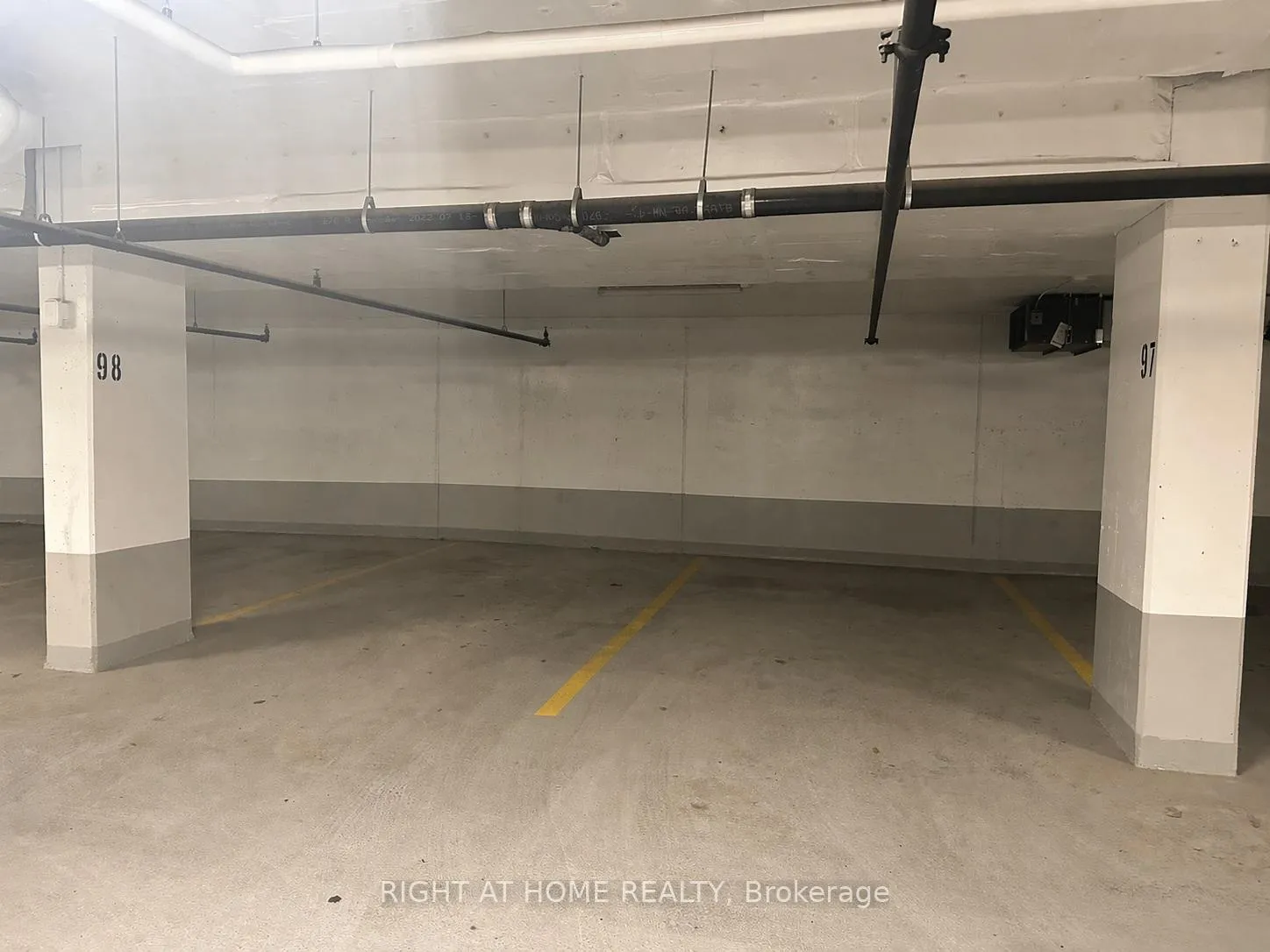 Photo 35 of Unit B613, 3200 Dakota Common, Burlington, Alton — HOMEH