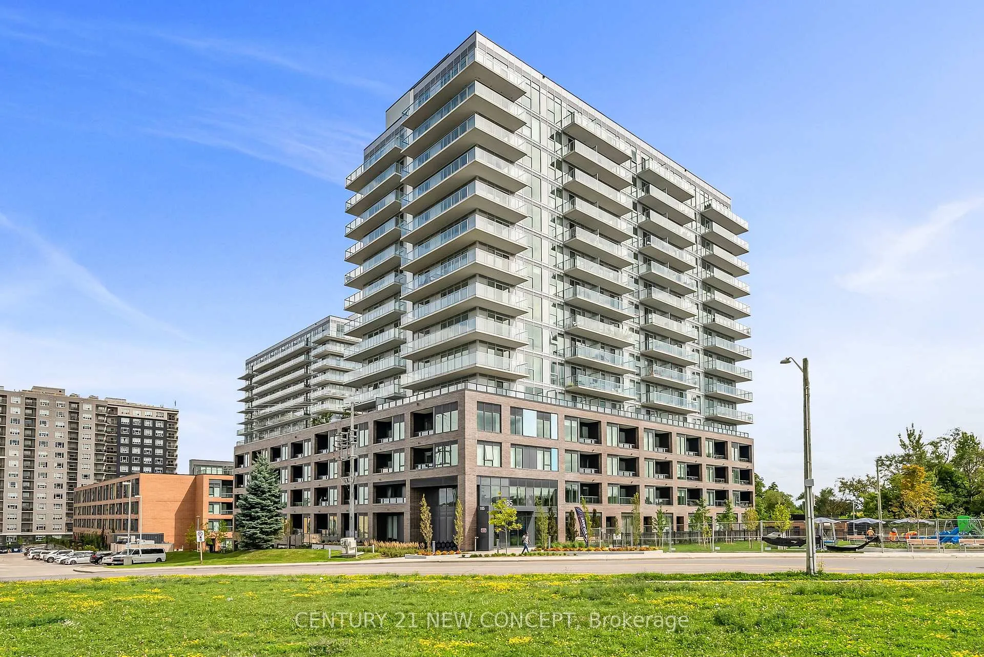 Front of Unit 301, 185 Deerfield Road