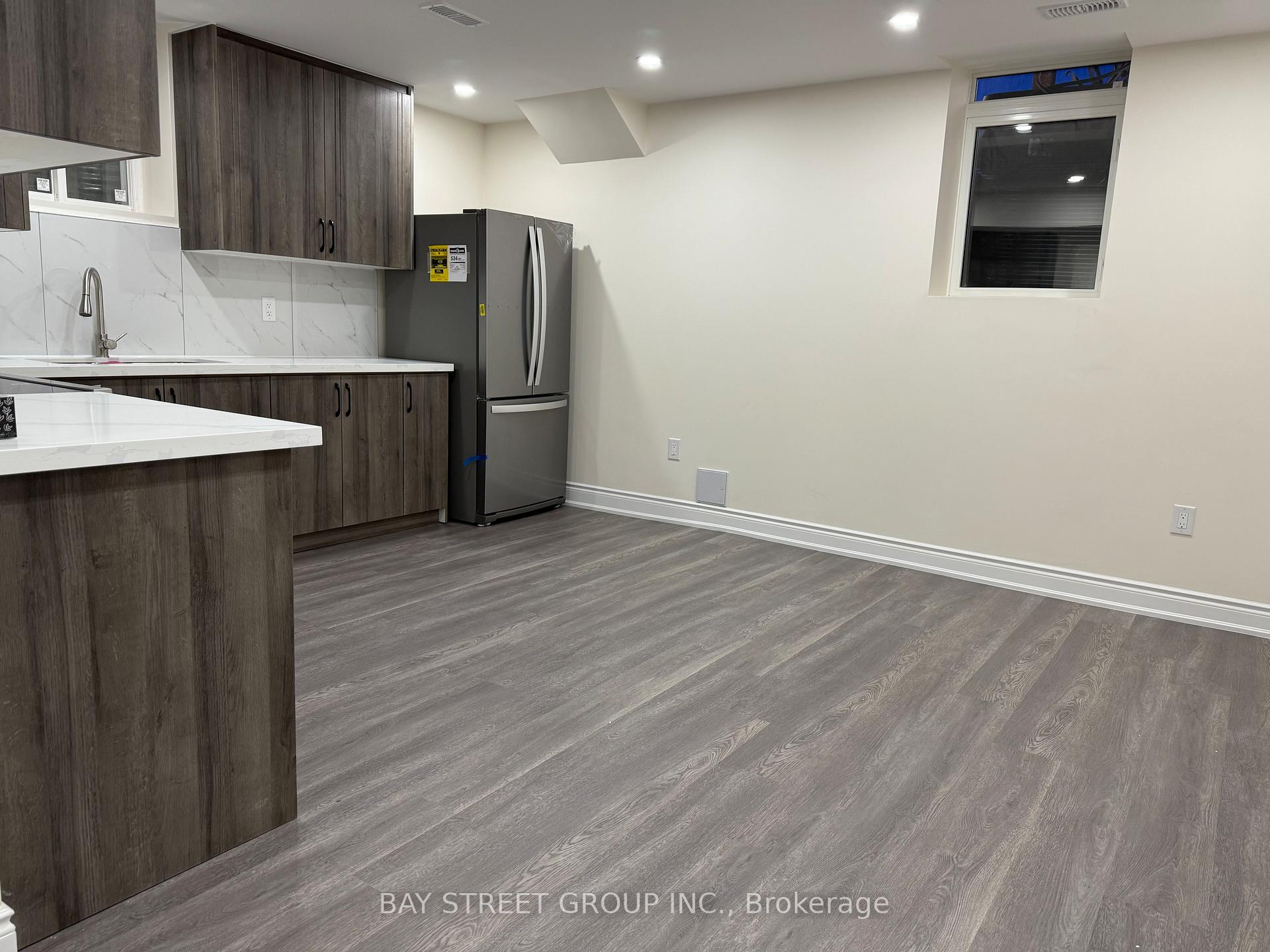 Photo 3 of Unit Lower, 31 Meadowcreek Road, Caledon, Rural Caledon — HOMEH