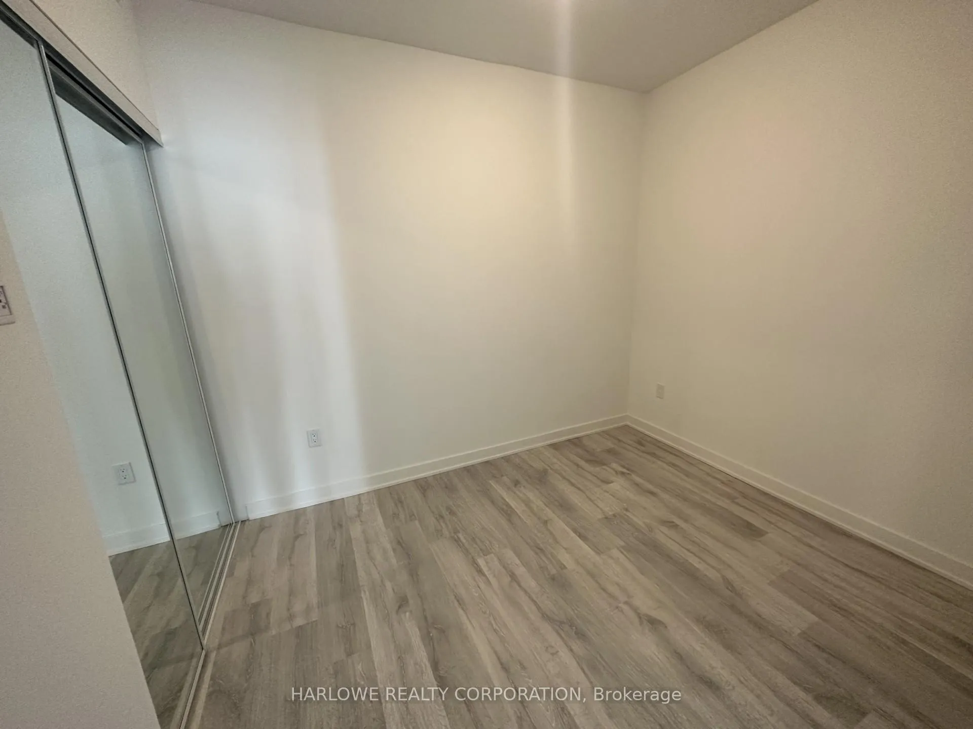 Photo 4 of Unit 4112, 100 Dalhousie Street, Toronto, Church-Yonge Corridor — HOMEH