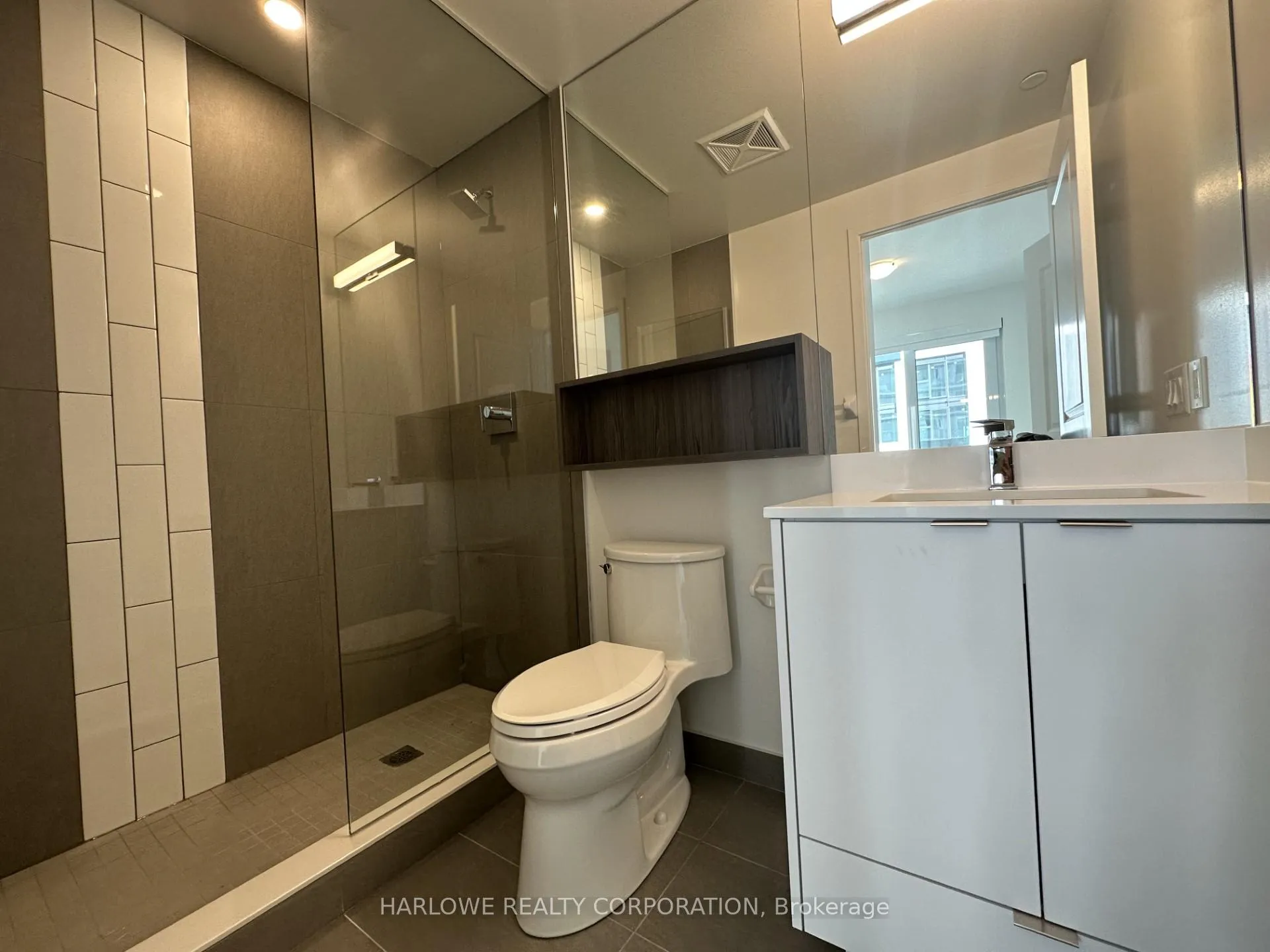 Photo 9 of Unit 4112, 100 Dalhousie Street, Toronto, Church-Yonge Corridor — HOMEH