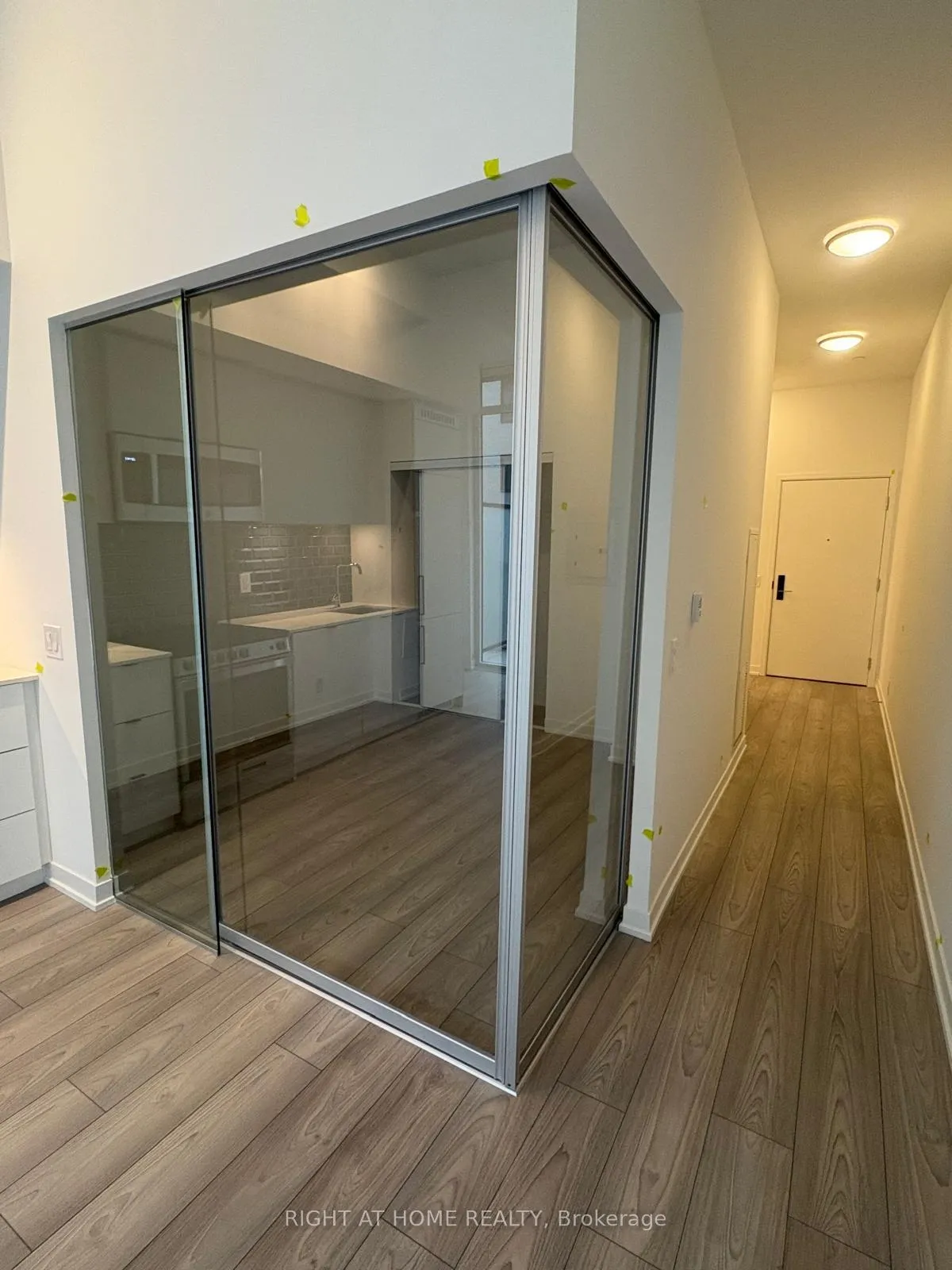 Photo 8 of Unit 432, 285 Dufferin Street, Toronto, South Parkdale — HOMEH