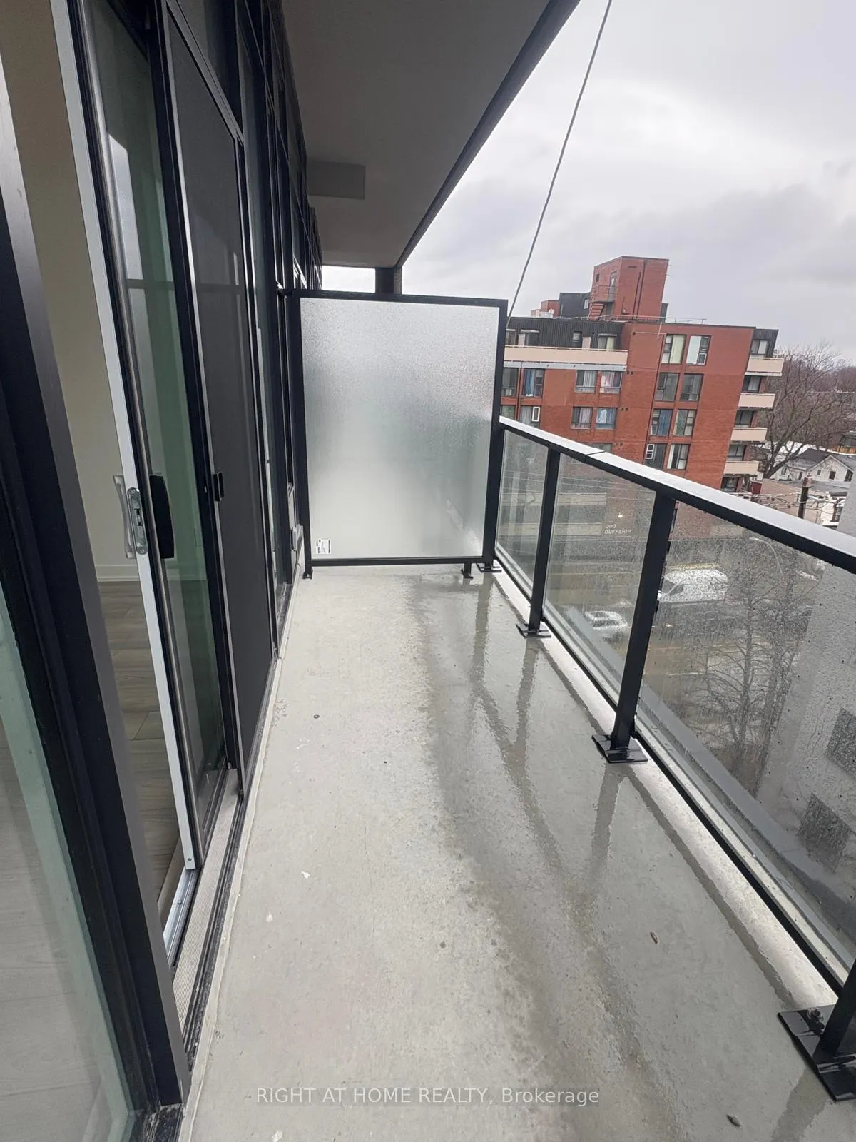 Photo 10 of Unit 432, 285 Dufferin Street, Toronto, South Parkdale — HOMEH