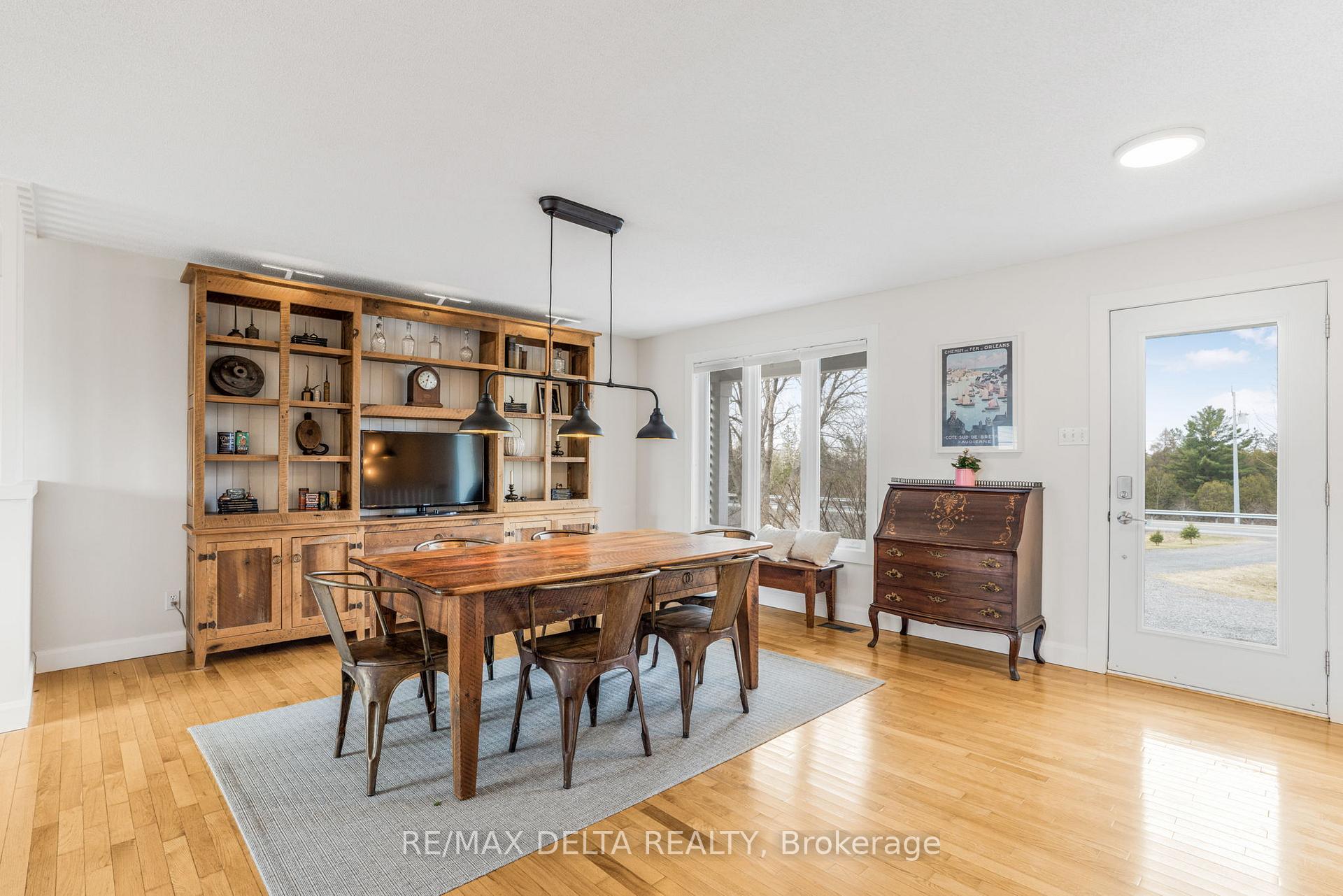 Photo 4 of 2719 Cassburn Road, Champlain, Champlain Twp — HOMEH