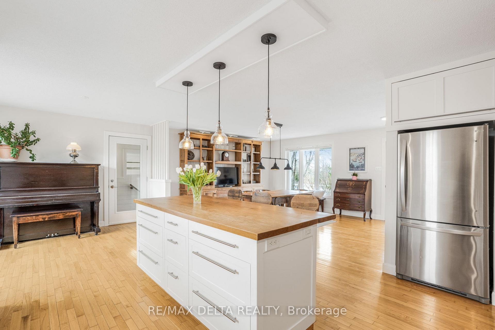 Photo 12 of 2719 Cassburn Road, Champlain, Champlain Twp — HOMEH