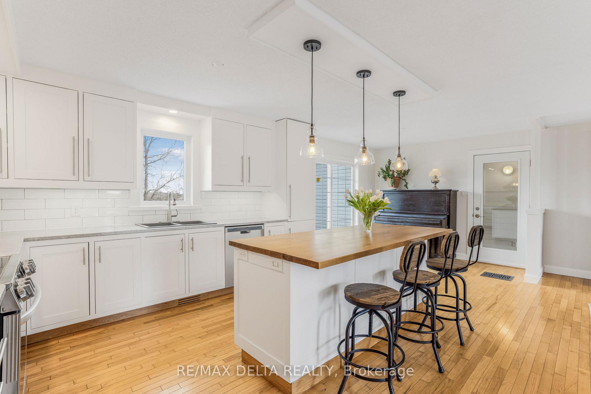Photo 13 of 2719 Cassburn Road, Champlain, Champlain Twp — HOMEH