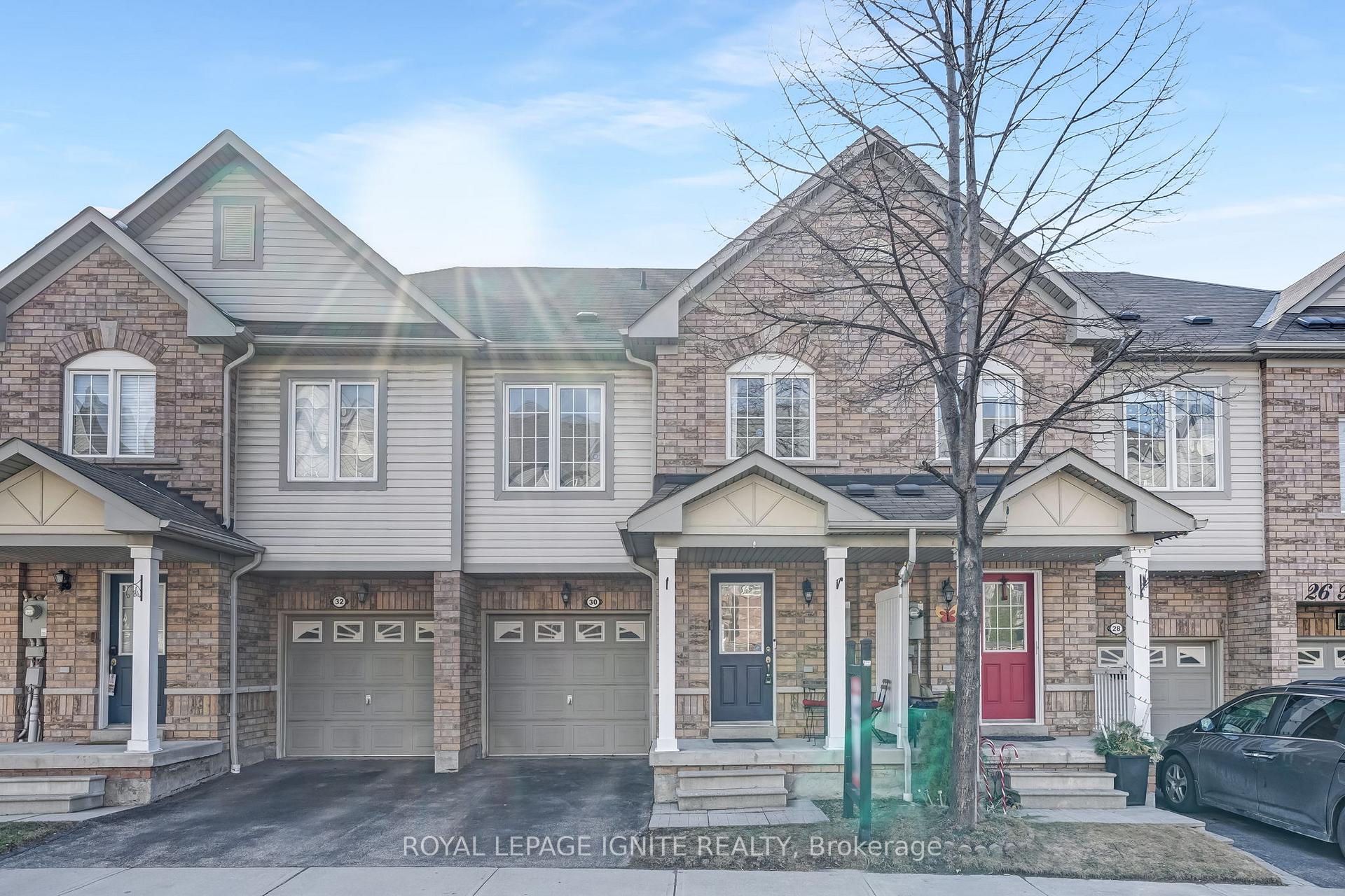 Photo 3 of 30 Bartolo Lane, Ajax, Central — HOMEH