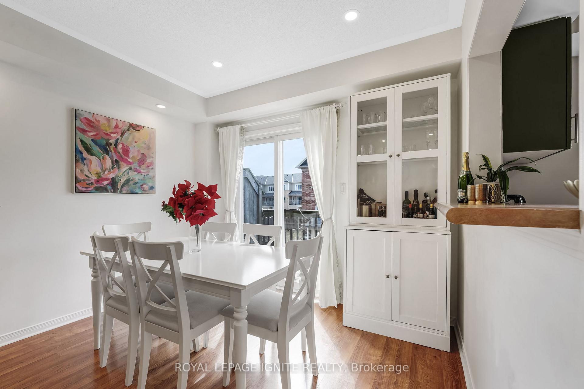 Photo 12 of 30 Bartolo Lane, Ajax, Central — HOMEH