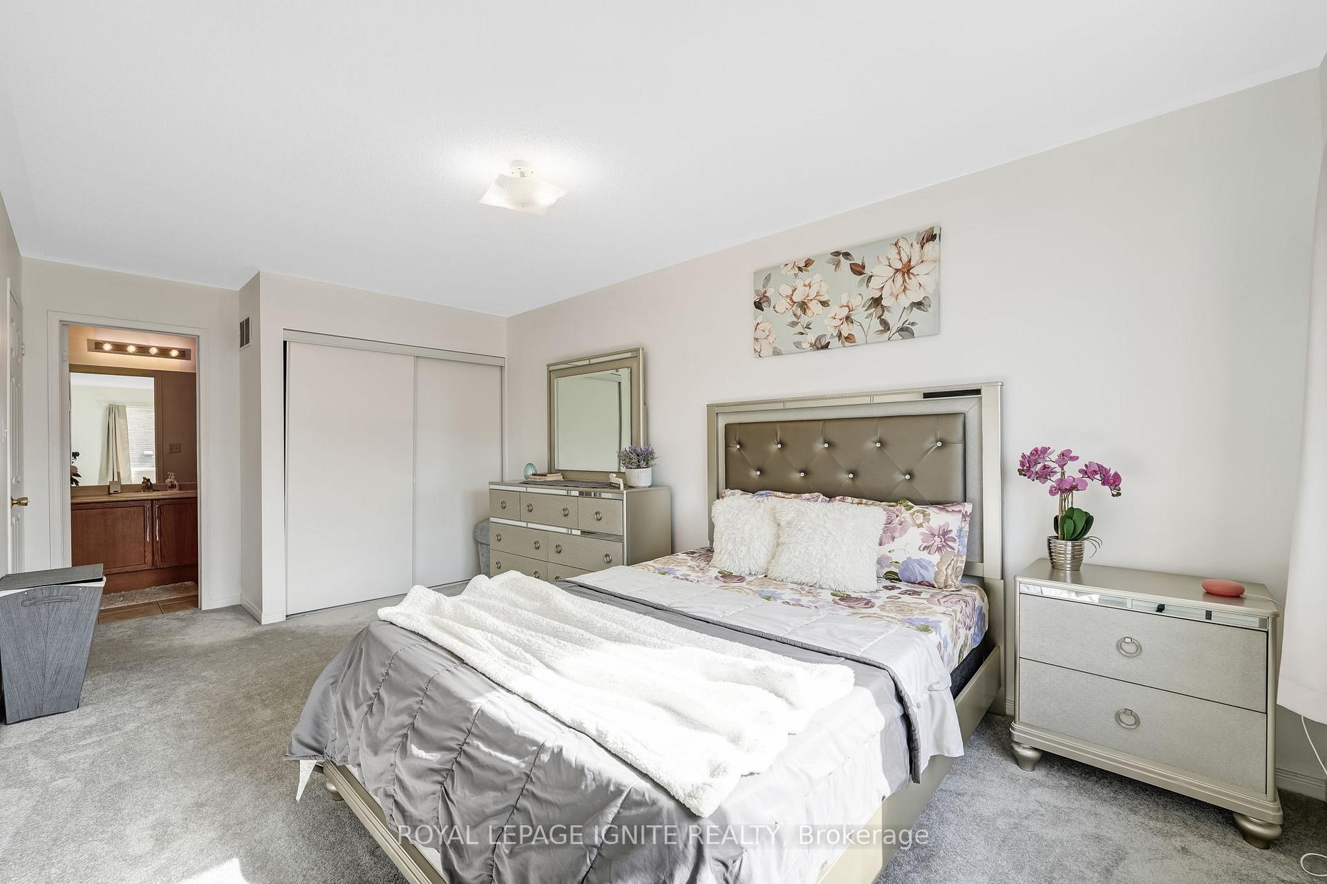 Photo 21 of 30 Bartolo Lane, Ajax, Central — HOMEH